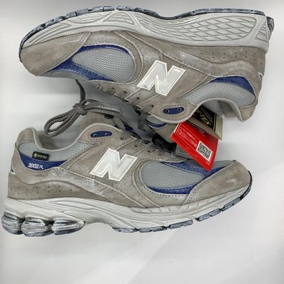 New Balance 2002R "Light Gray"