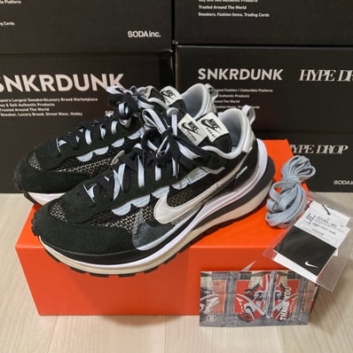 sacai × Nike Vapor Waffle "Black and White"