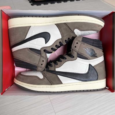Travis Scott × Nike Air Jordan 1 Retro High OG TS SP "Sail/Dark Mocha"