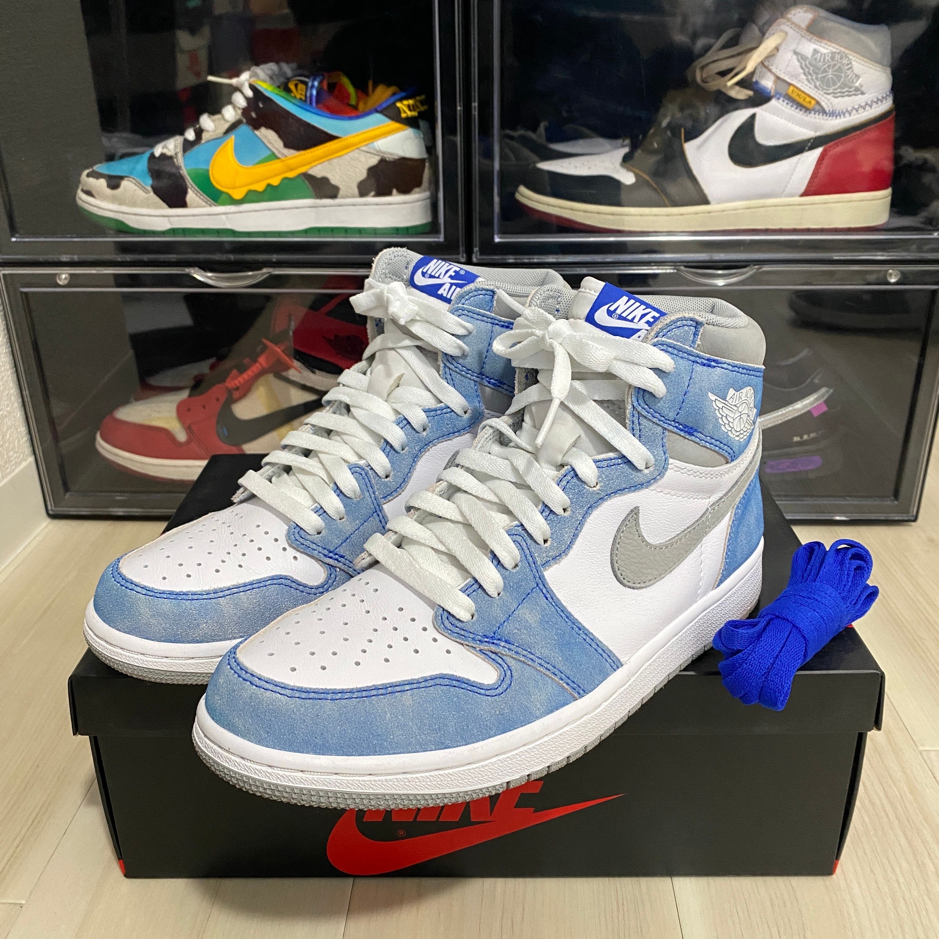 Nike Air Jordan 1 High OG "Hyper Royal"