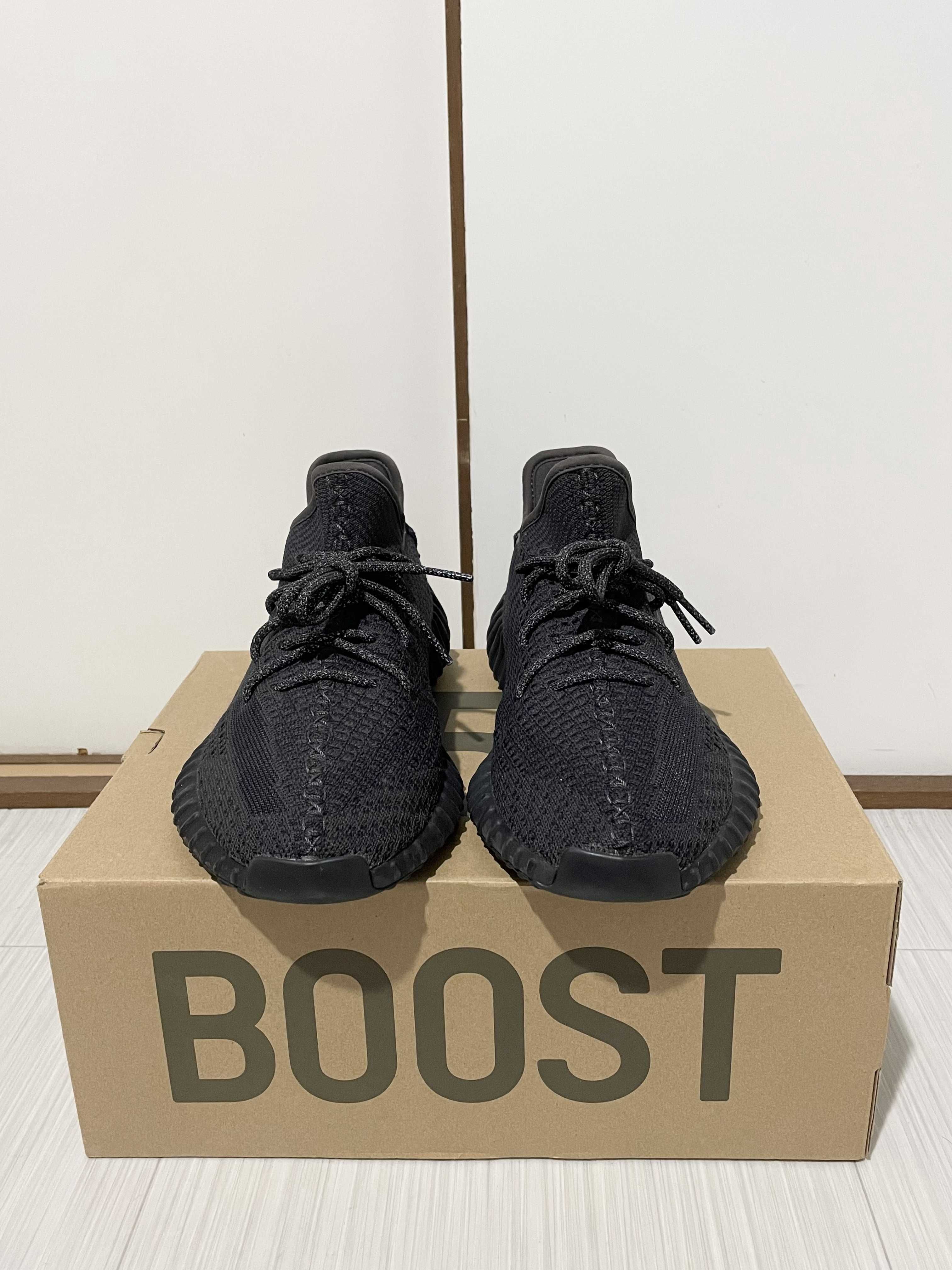 adidas YEEZY Boost 350 V2 "Black"