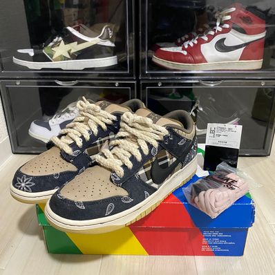 Travis Scott × Nike SB Dunk Low "Black/Parachute Beige"