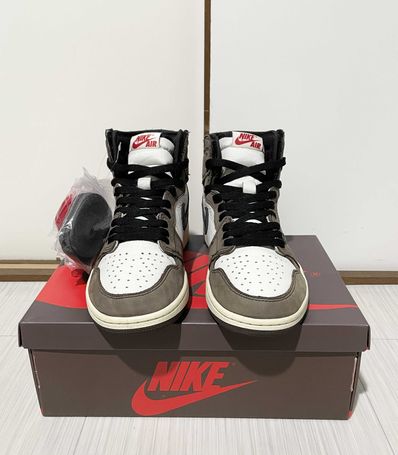 Travis Scott × Nike Air Jordan 1 Retro High OG TS SP "Sail/Dark Mocha"
