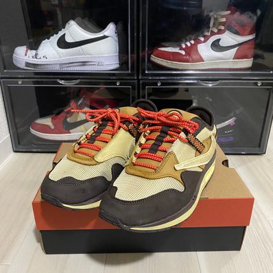 Air max 270 react geometric deals