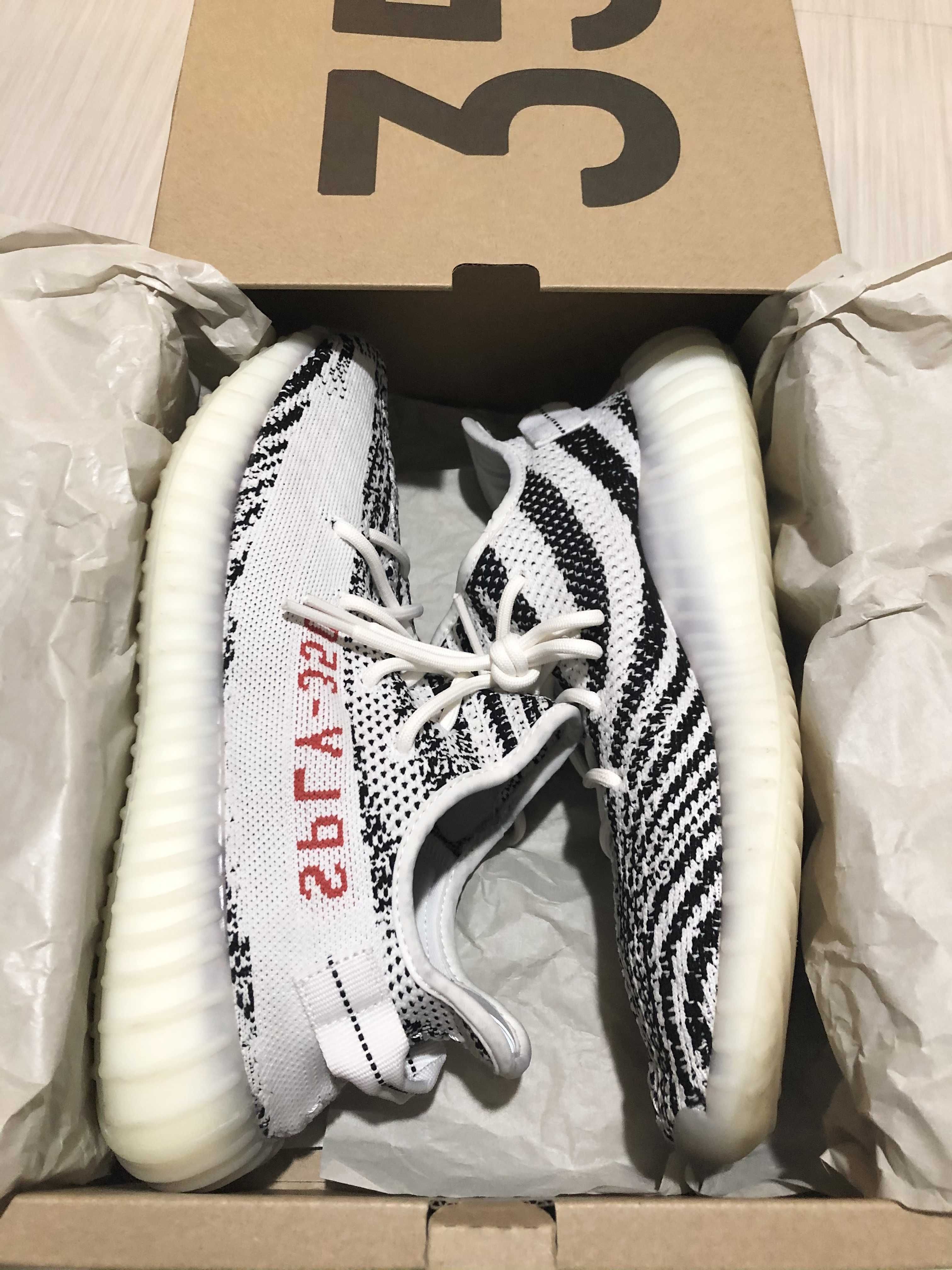 adidas YEEZY Boost 350 V2 "Zebra"