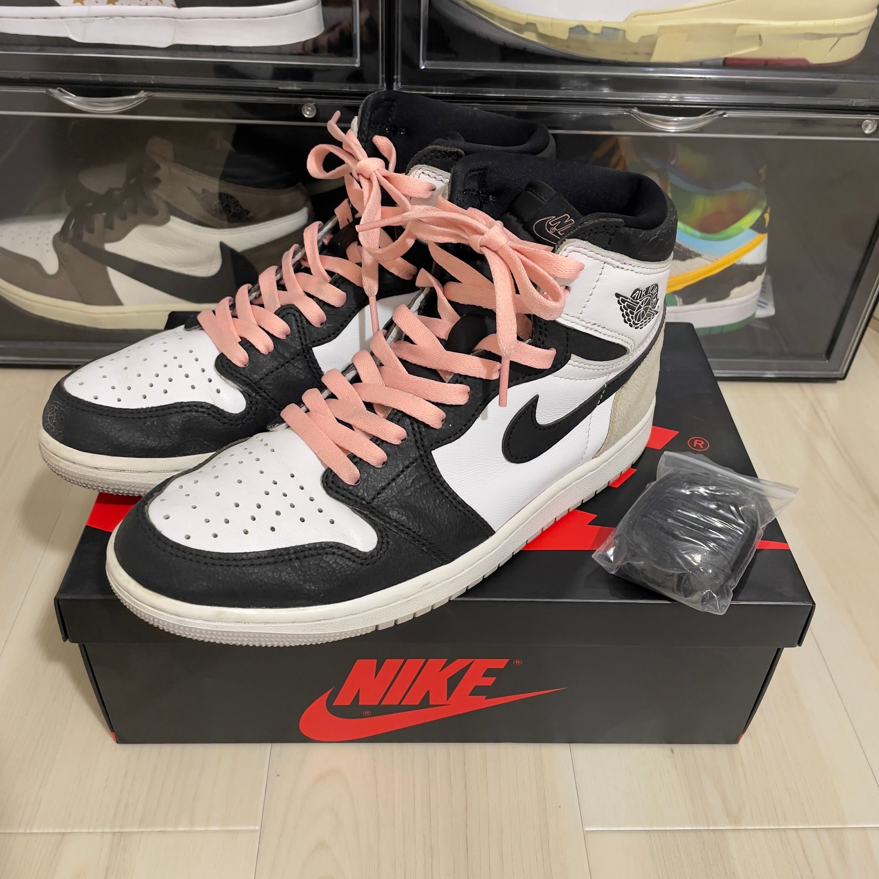Nike Air Jordan 1 High OG "Bleached Coral"
