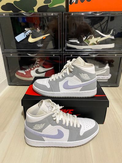 Nike Women's Air Jordan 1 Mid "Wolf Grey"