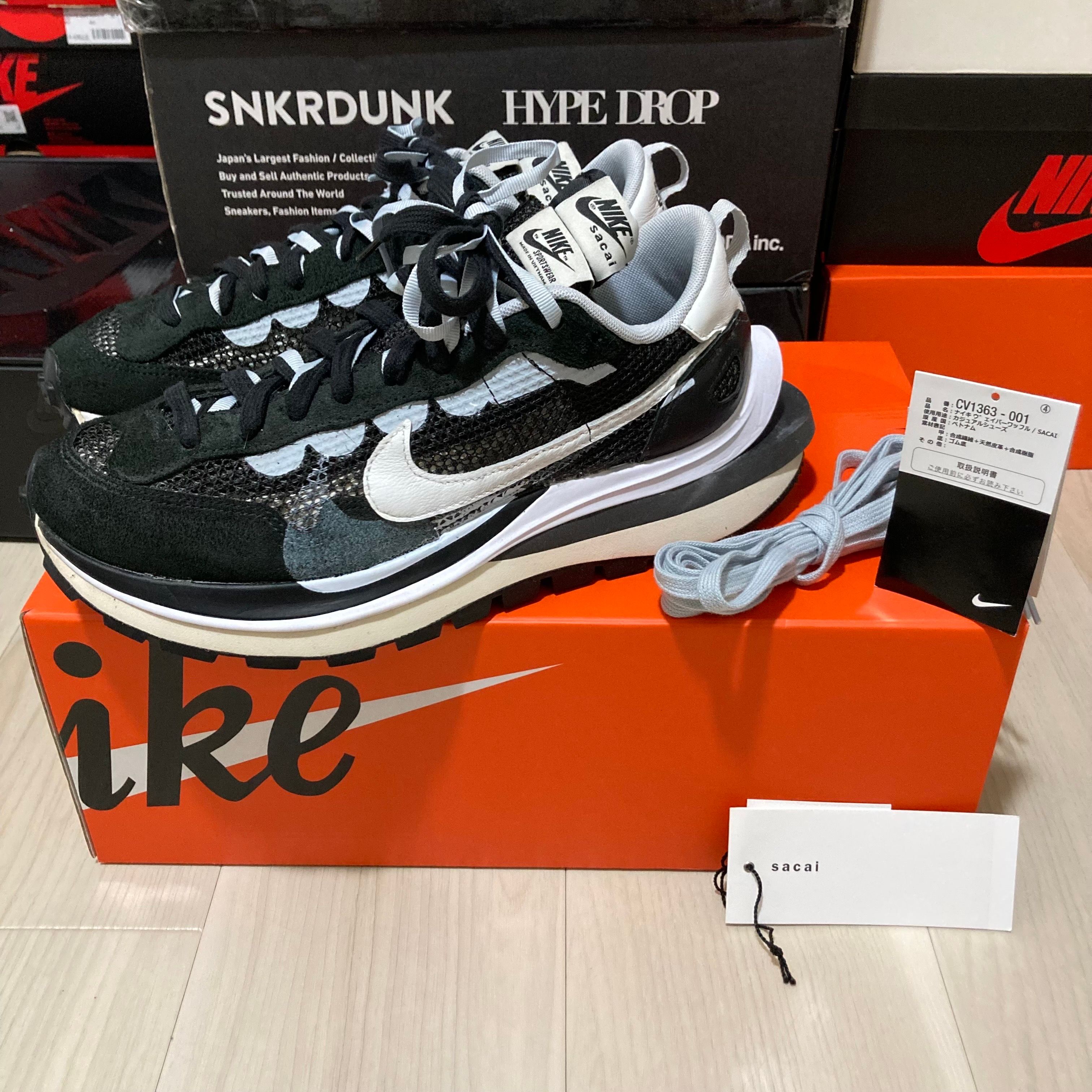 sacai × Nike Vapor Waffle "Black and White"