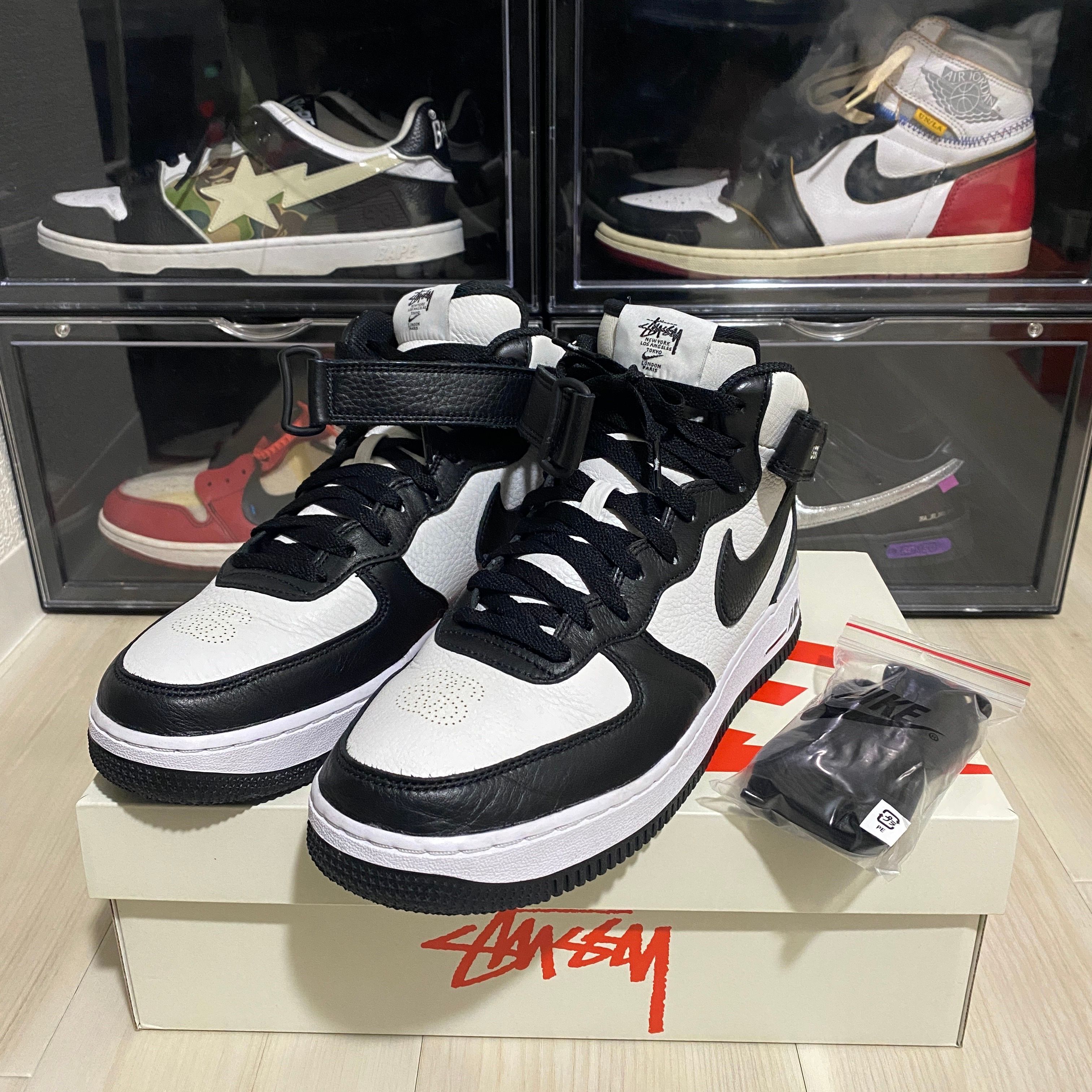 Stussy × Nike Air Force 1 Mid "Black and Light Bone"