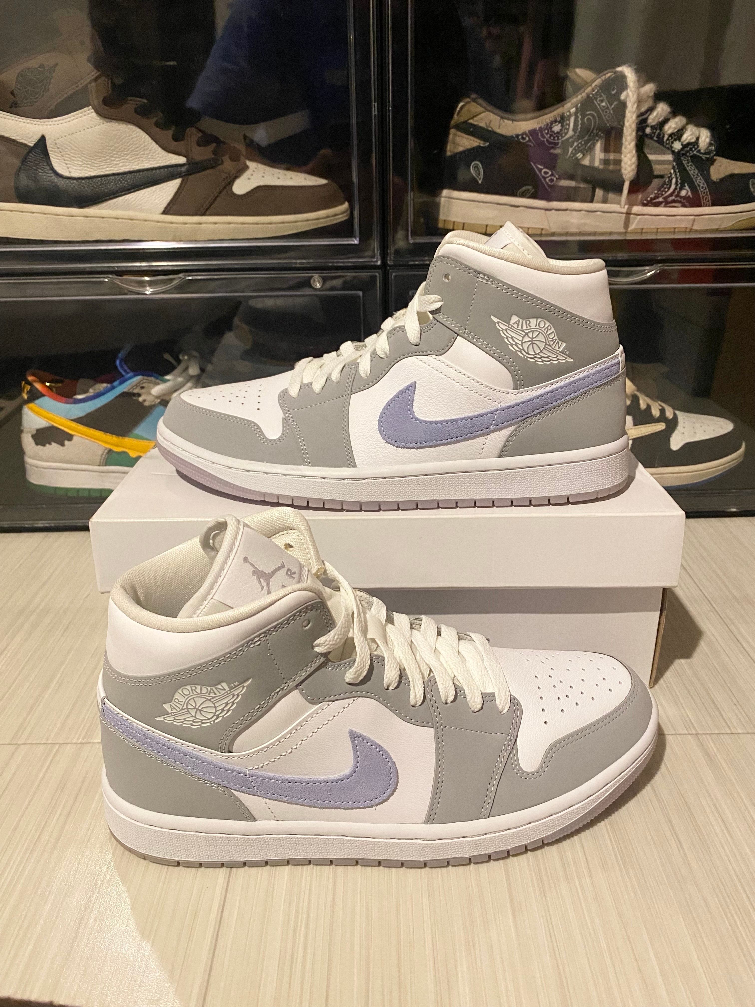 Nike Women's Air Jordan 1 Mid "Wolf Grey"