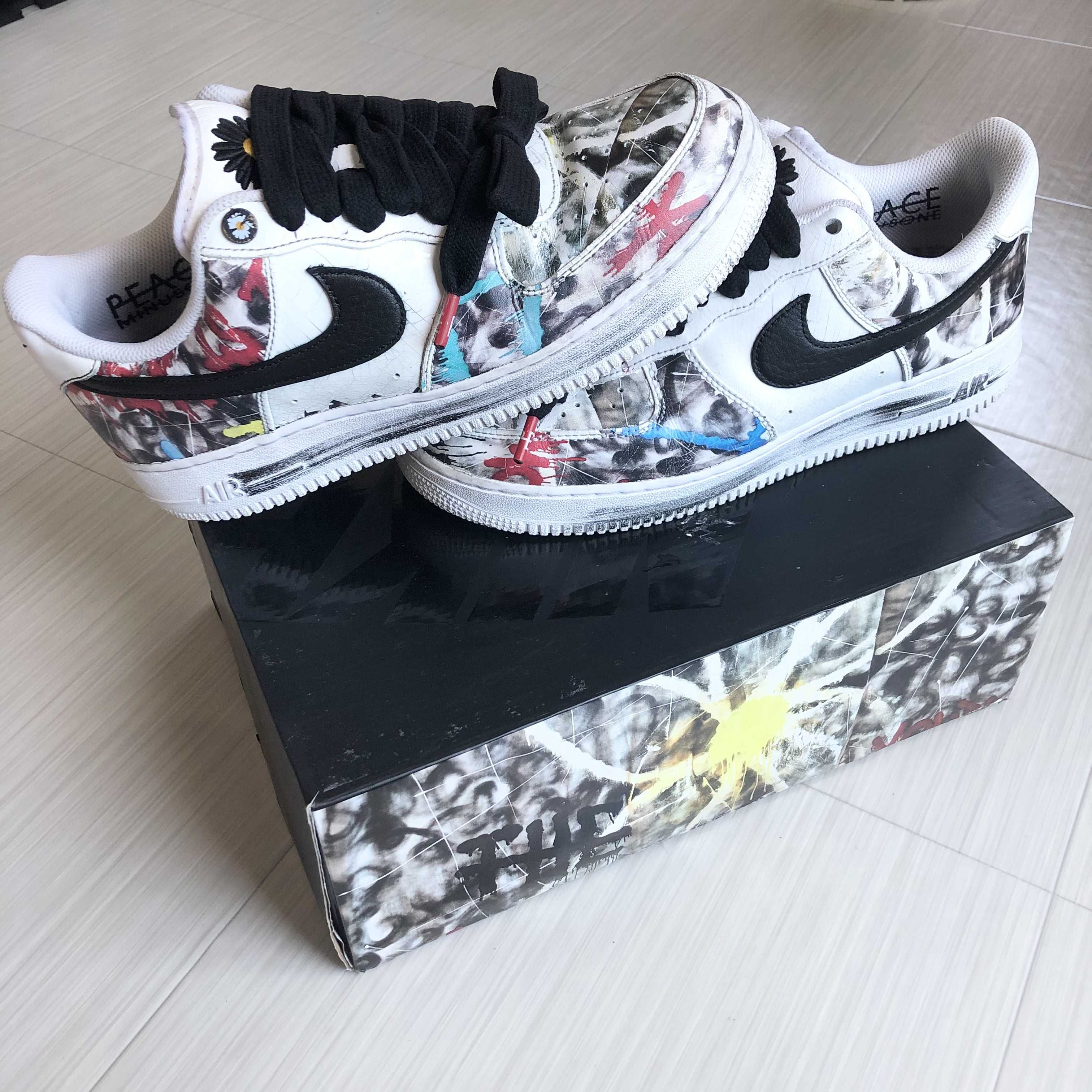 PEACEMINUSONE × Nike Air Force 1 Low "Para-noise/White/Black" / G-DRAGON