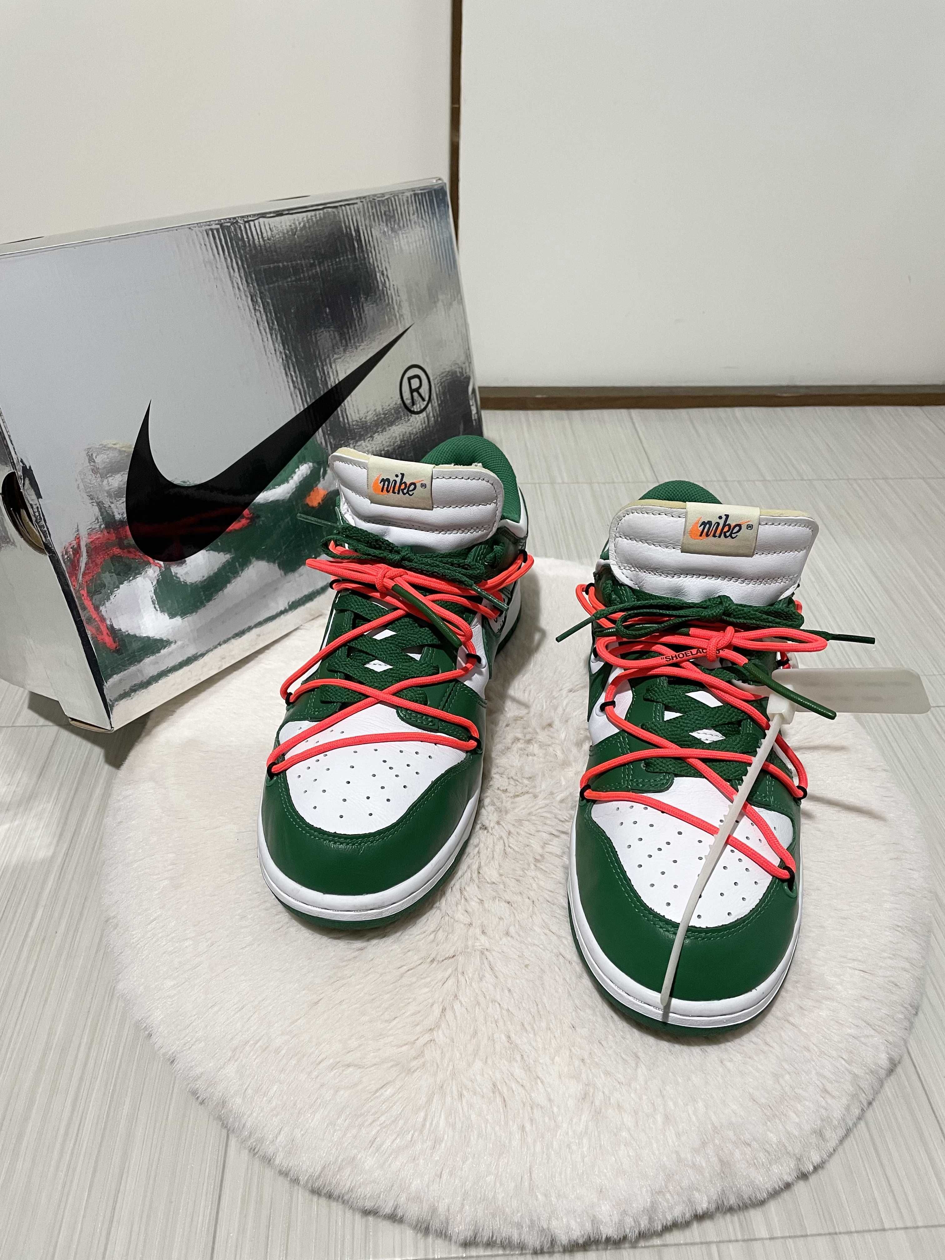 Off-White × Nike Dunk Low "White/Pine Green"