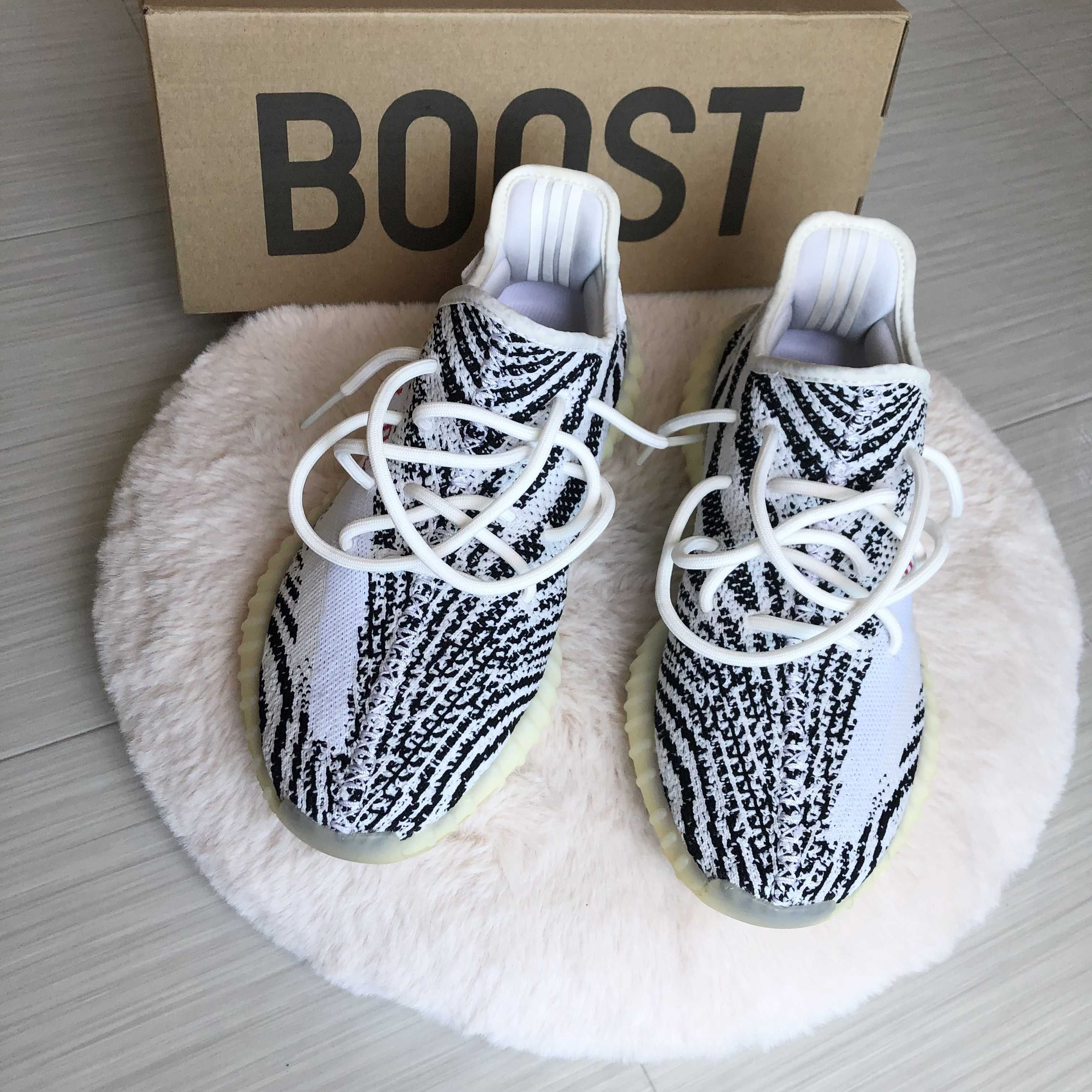 adidas YEEZY Boost 350 V2 "Zebra"