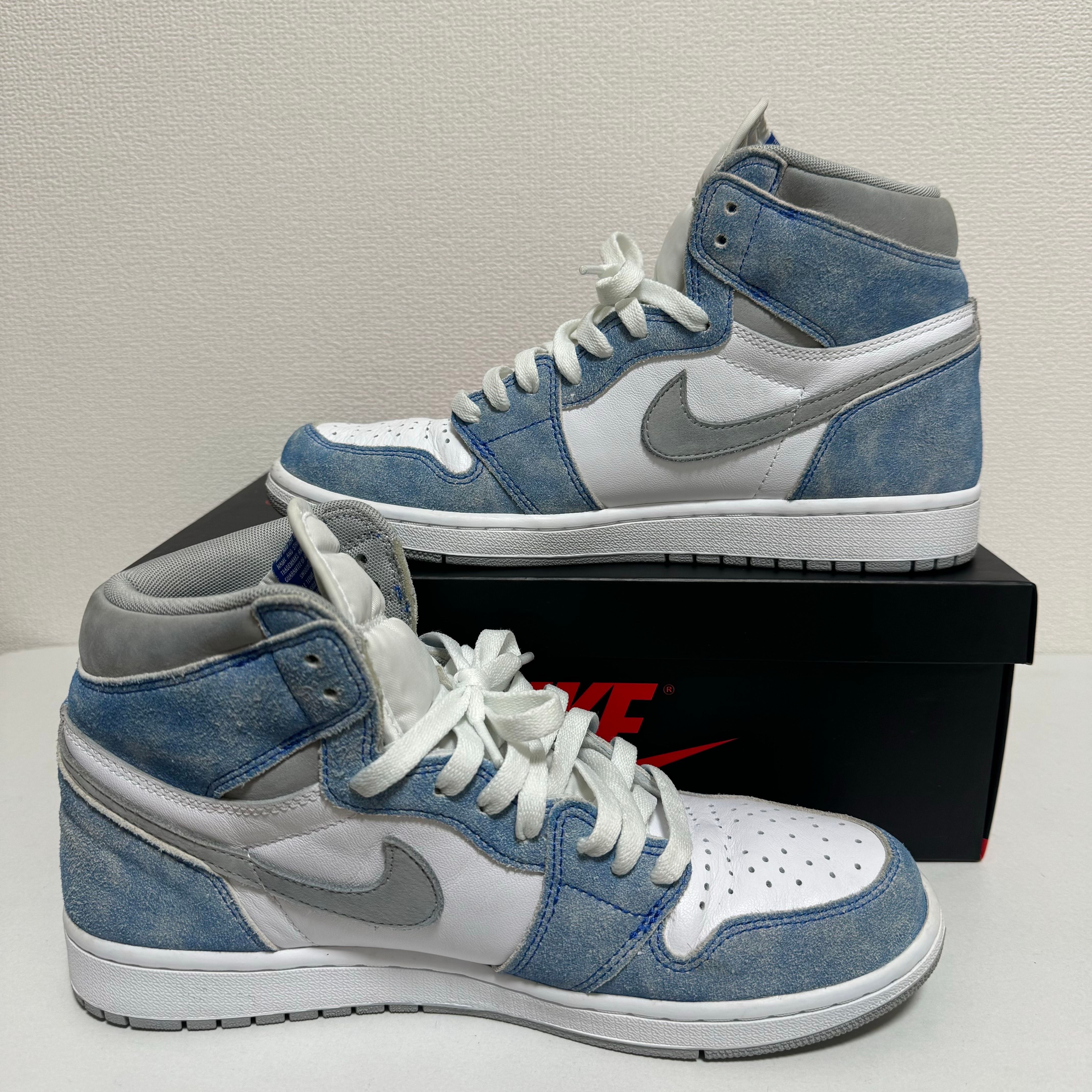 Nike Air Jordan 1 High OG "Hyper Royal"