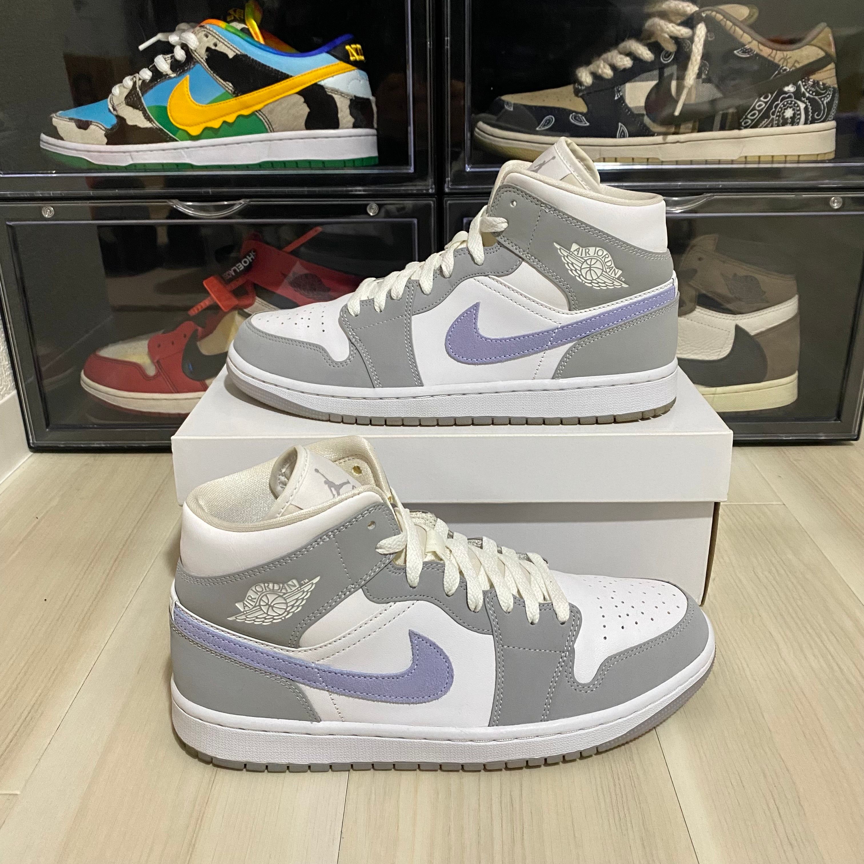 Nike Women's Air Jordan 1 Mid "Wolf Grey"