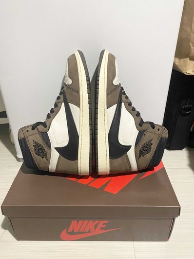 Travis Scott × Nike Air Jordan 1 Retro High OG TS SP "Sail/Dark Mocha"