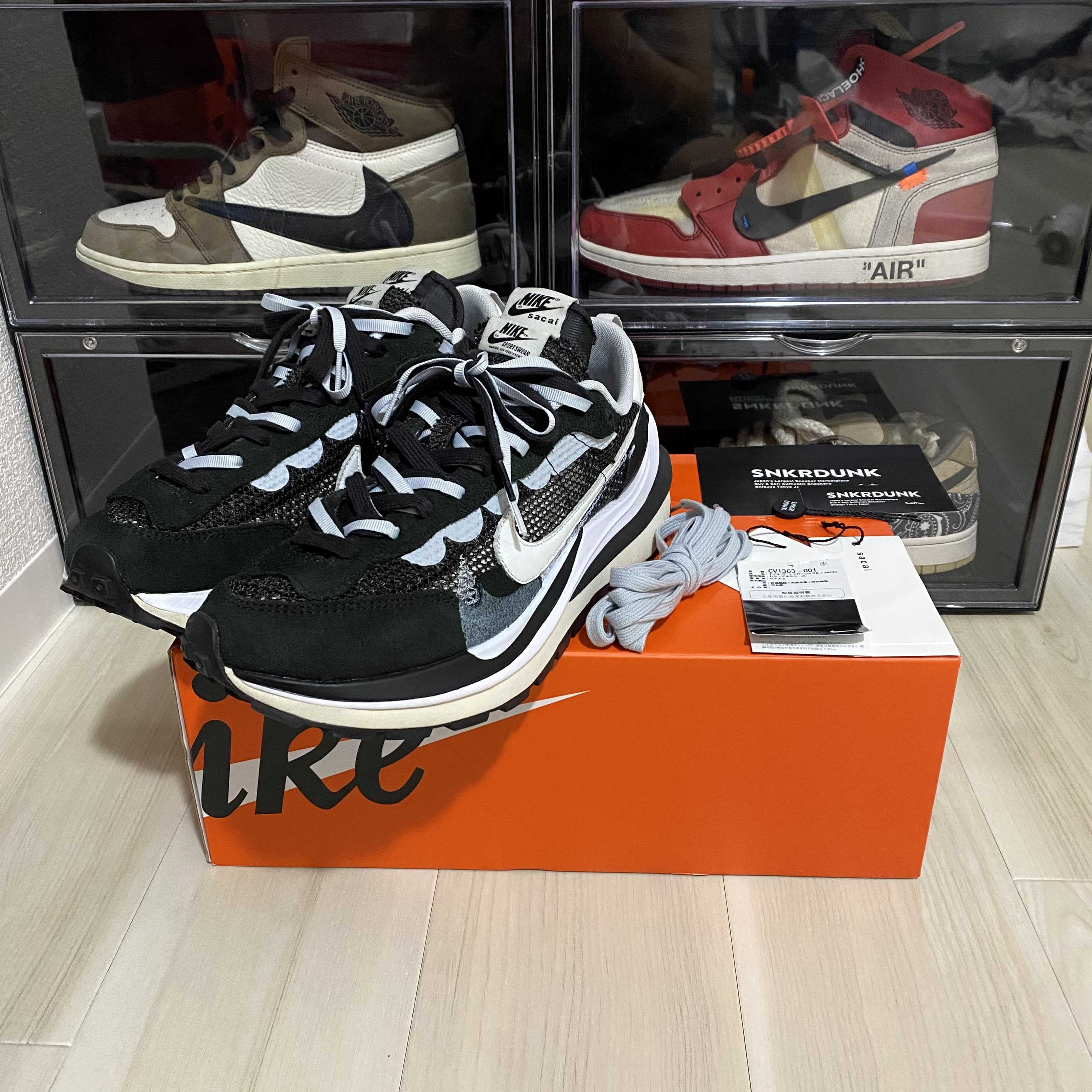 sacai × Nike Vapor Waffle "Black and White"