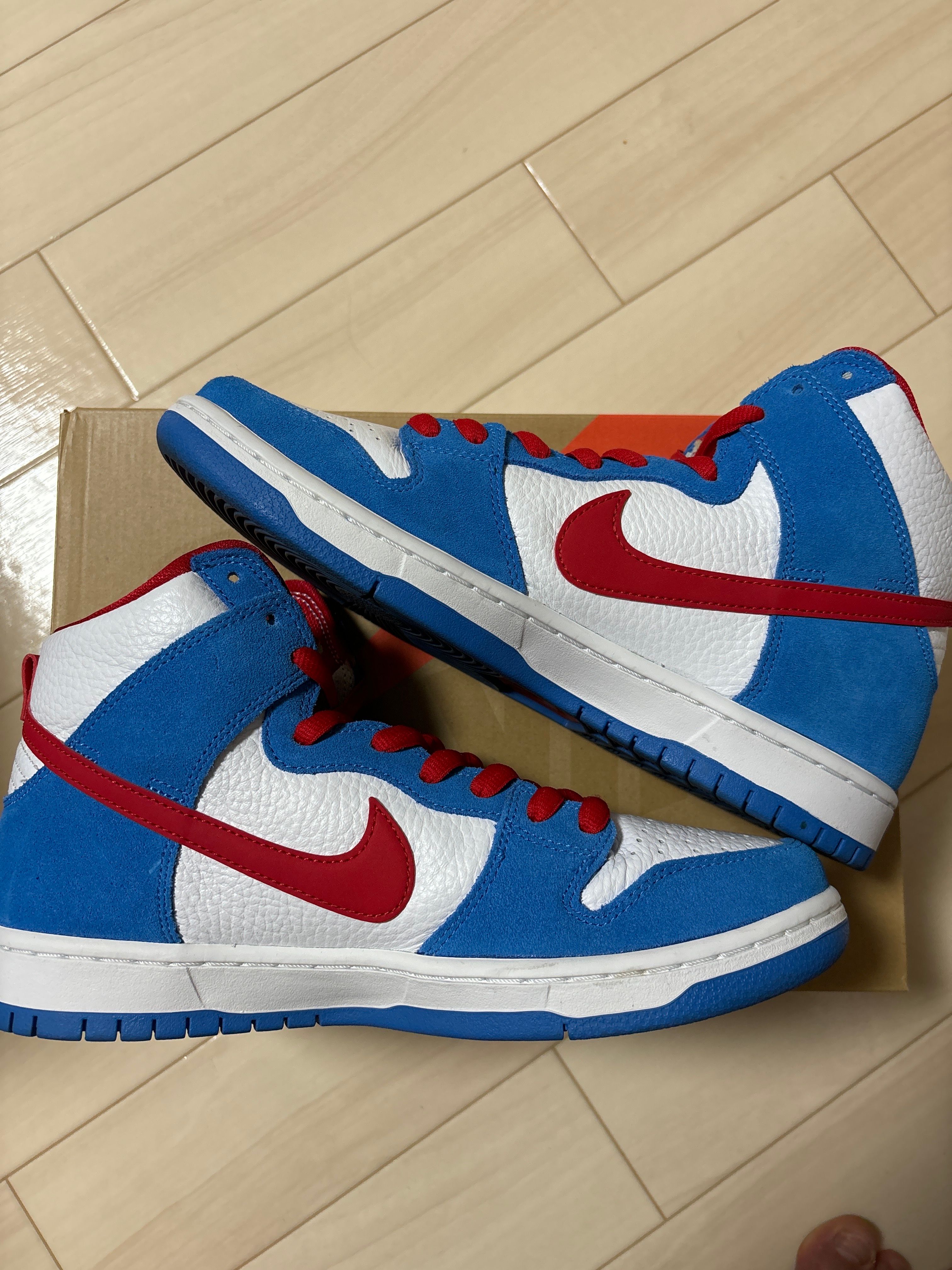 Nike SB Dunk High "Doraemon"