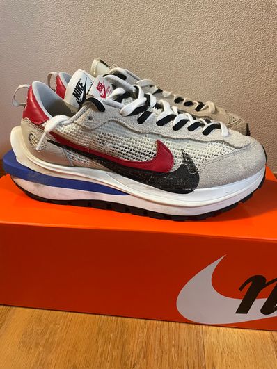 sacai × Nike Vapor Waffle "Royal Fuchsia"