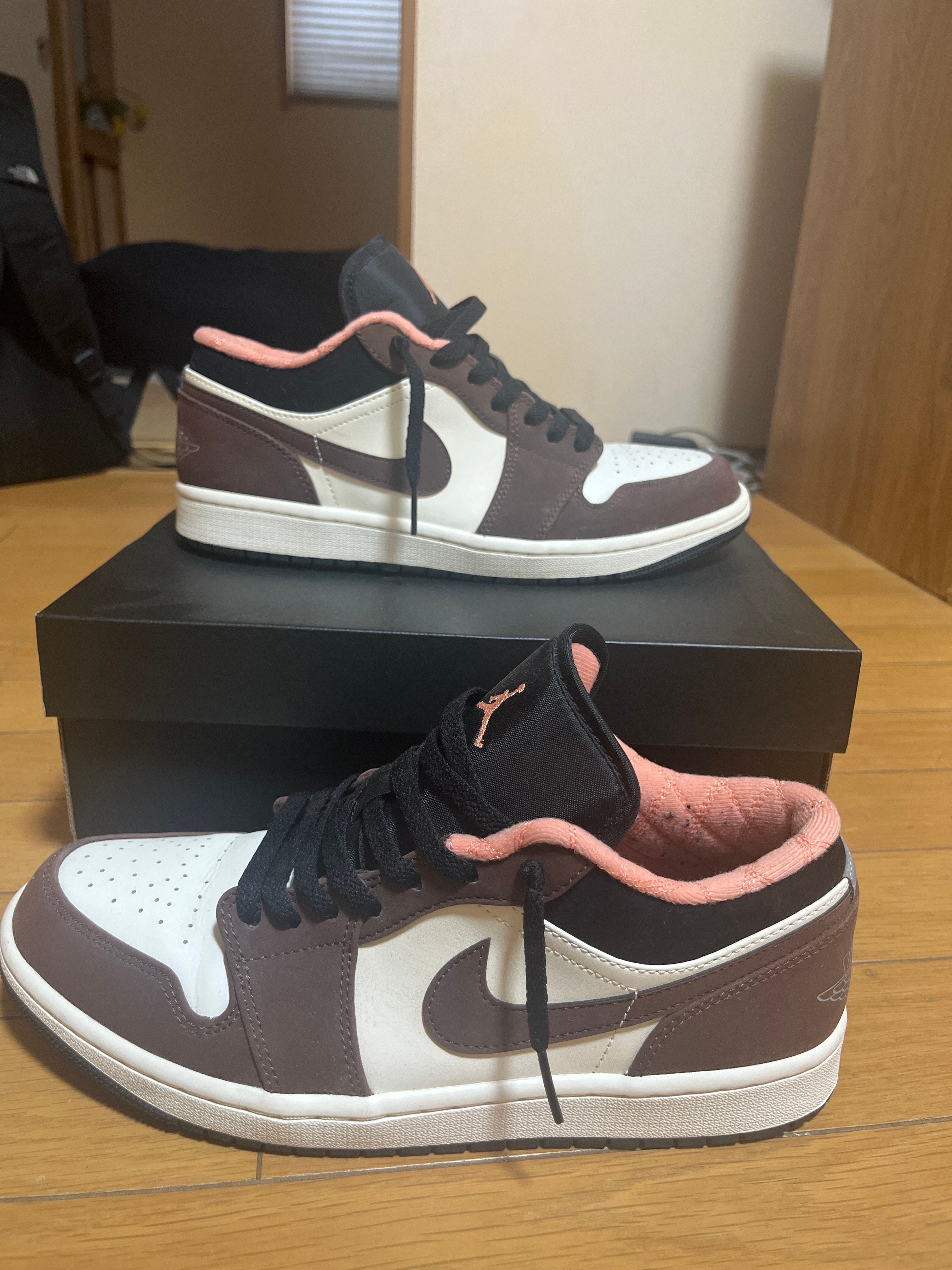 Nike Air Jordan 1 Low SE "Light Chocolate" / "Mocha Brown"