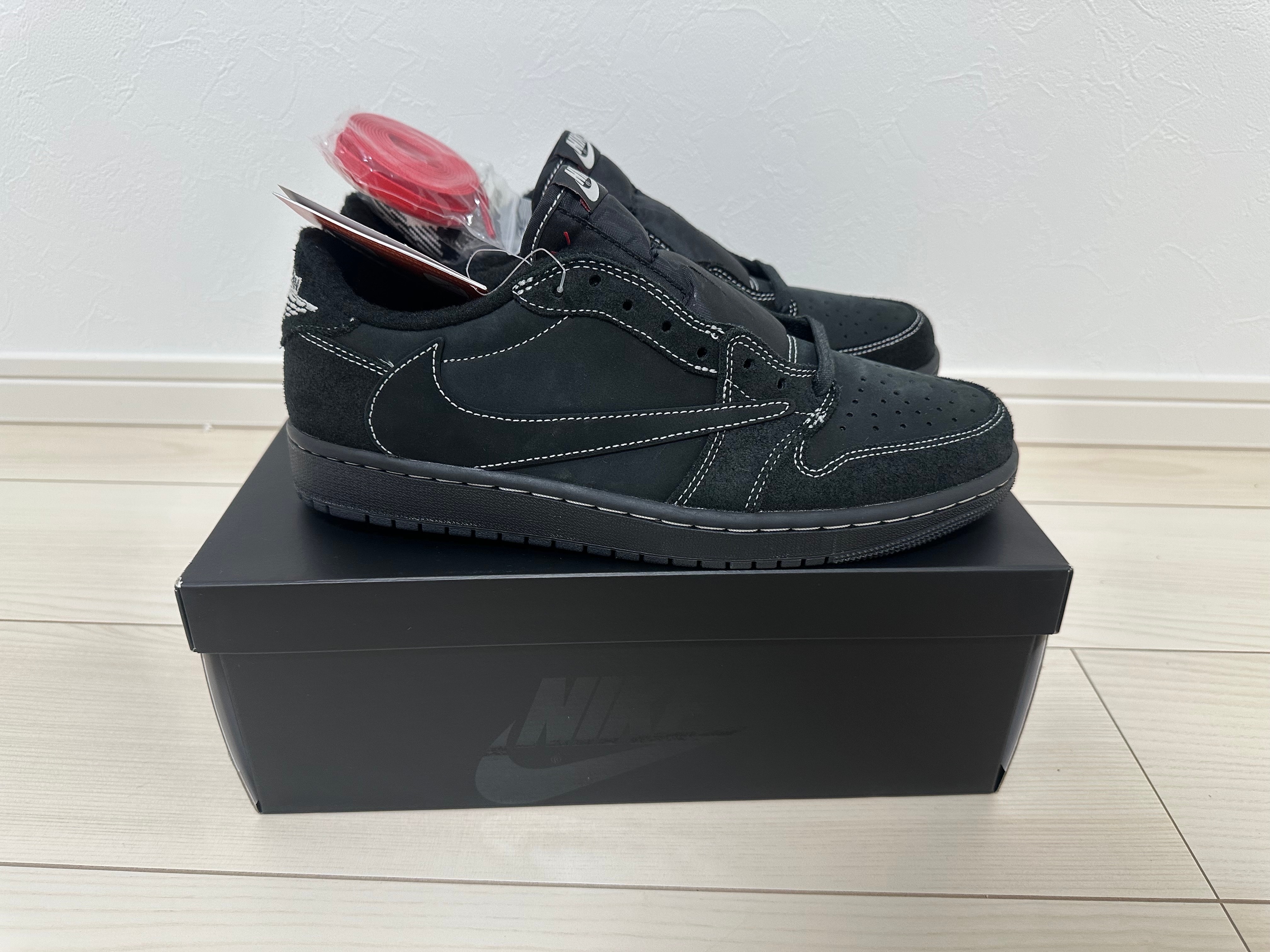 Travis Scott × Nike Air Jordan 1 Low OG SP "Black Phantom"