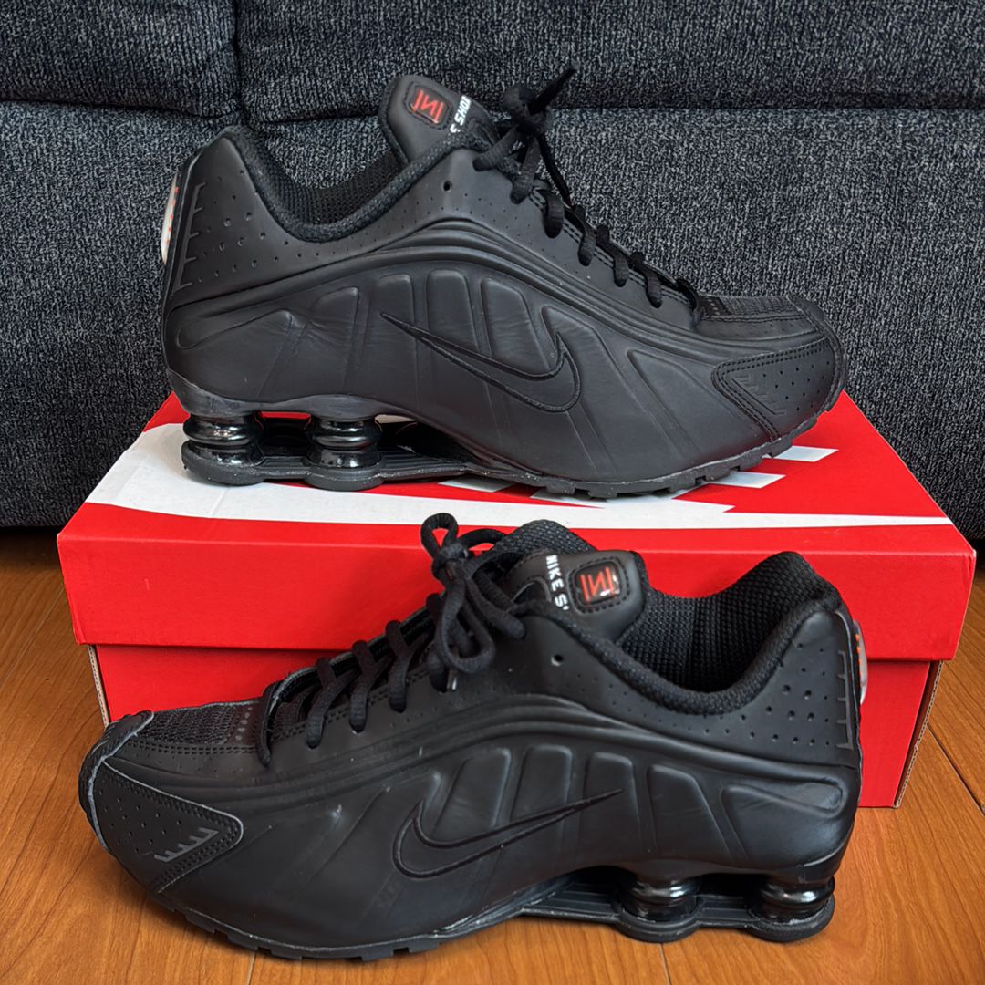Nike Women's Shox R4 "Black"