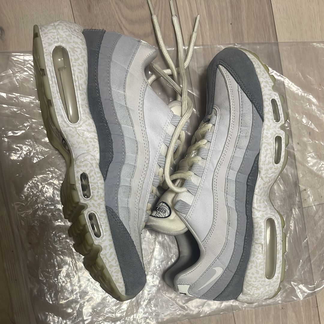 Nike Air Max 95 QS Skeleton "Summit White/Light Born Cool Grey"