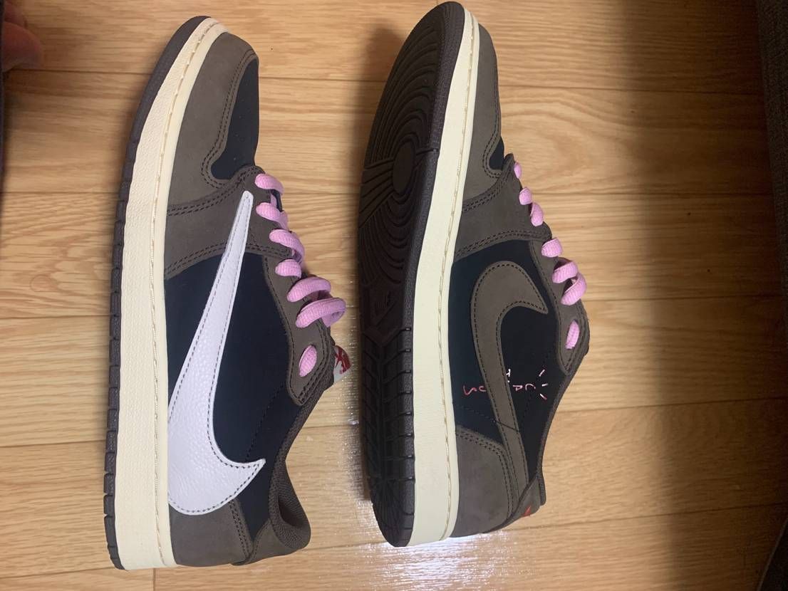 Travis Scott × Nike Air Jordan 1 Low OG SP-T "Black/Dark Mocha"