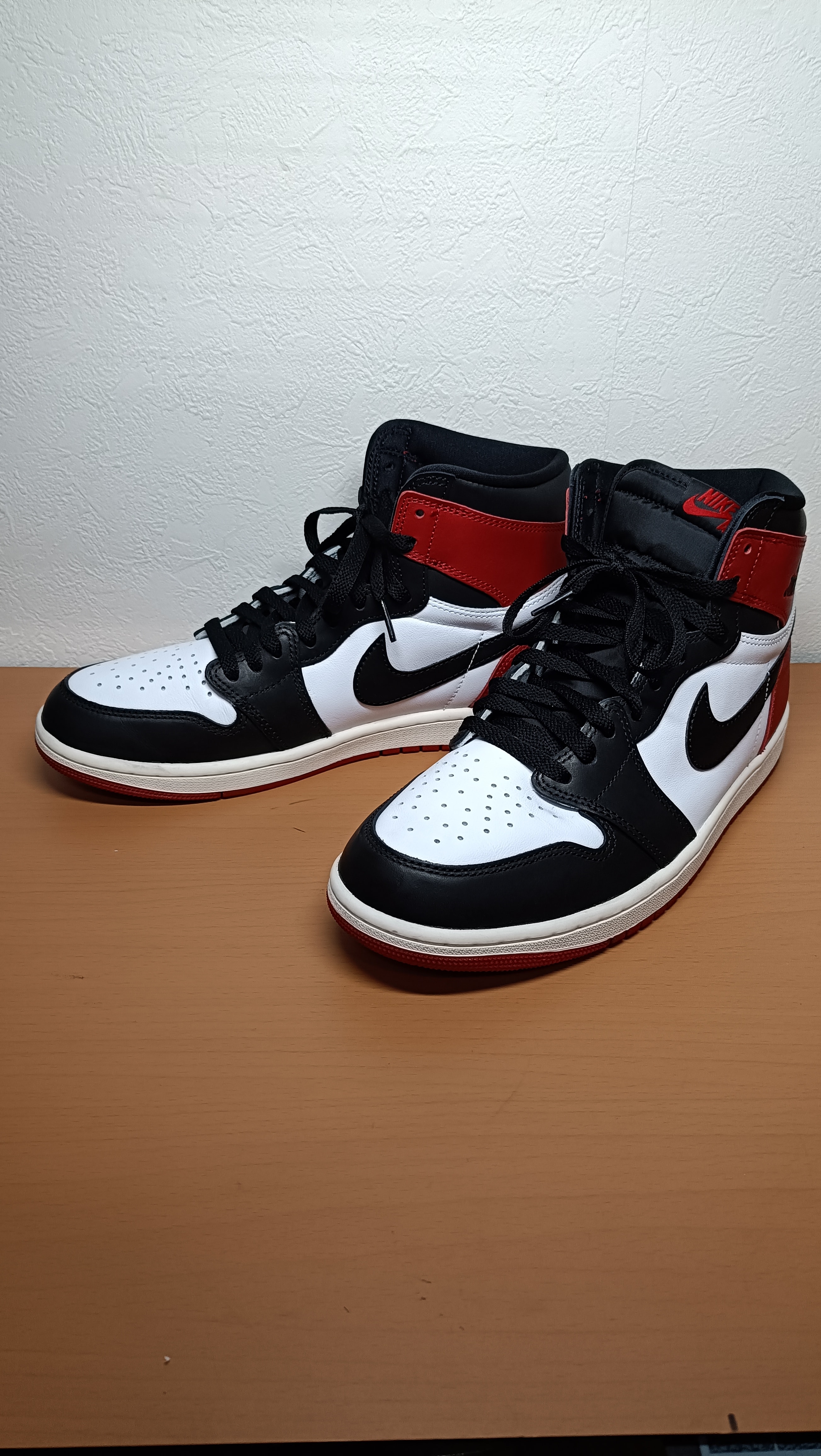 Nike Air Jordan 1 Retro High OG "Black Toe Reimagined"