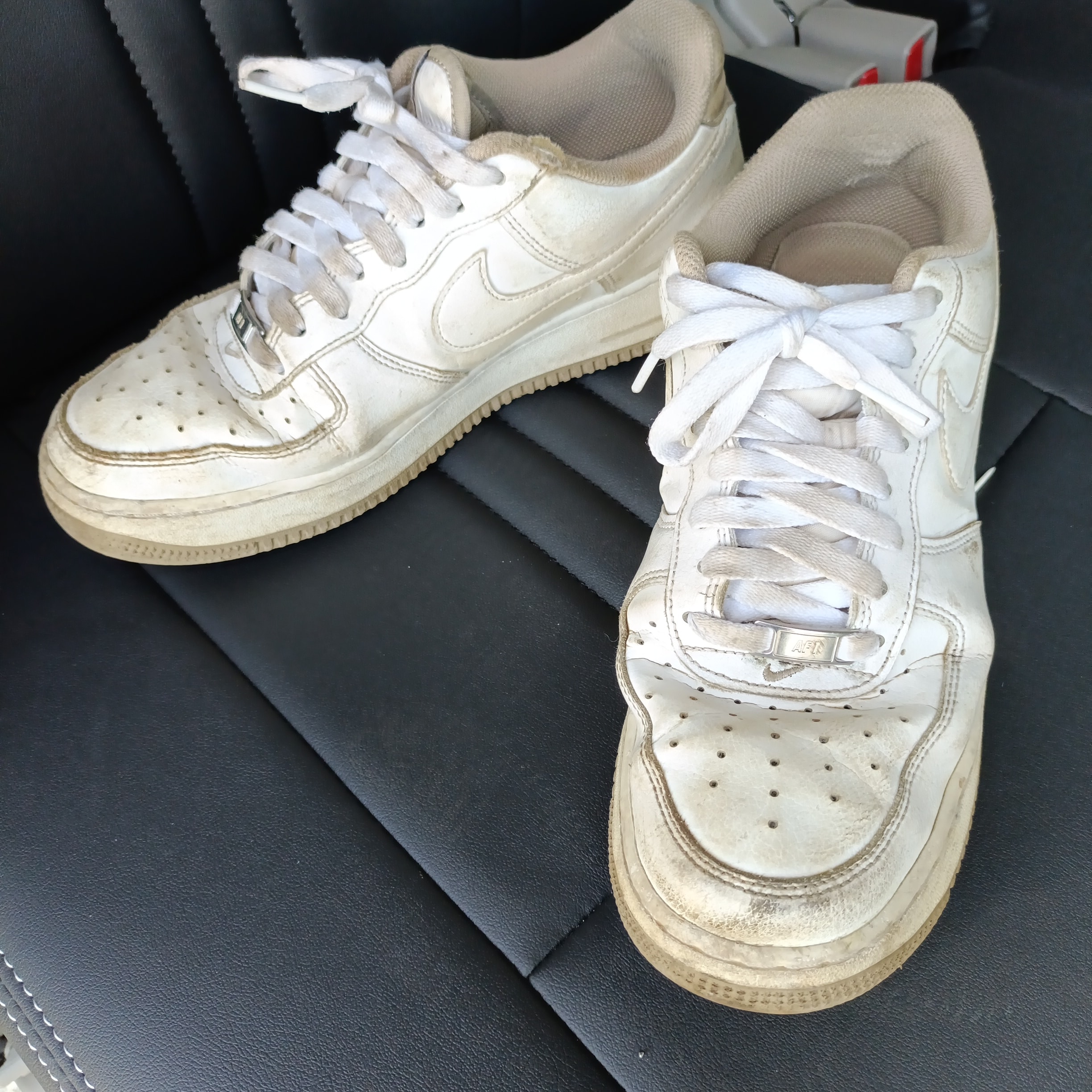 Nike Air Force 1 Low '07 "White/Khaki/White"