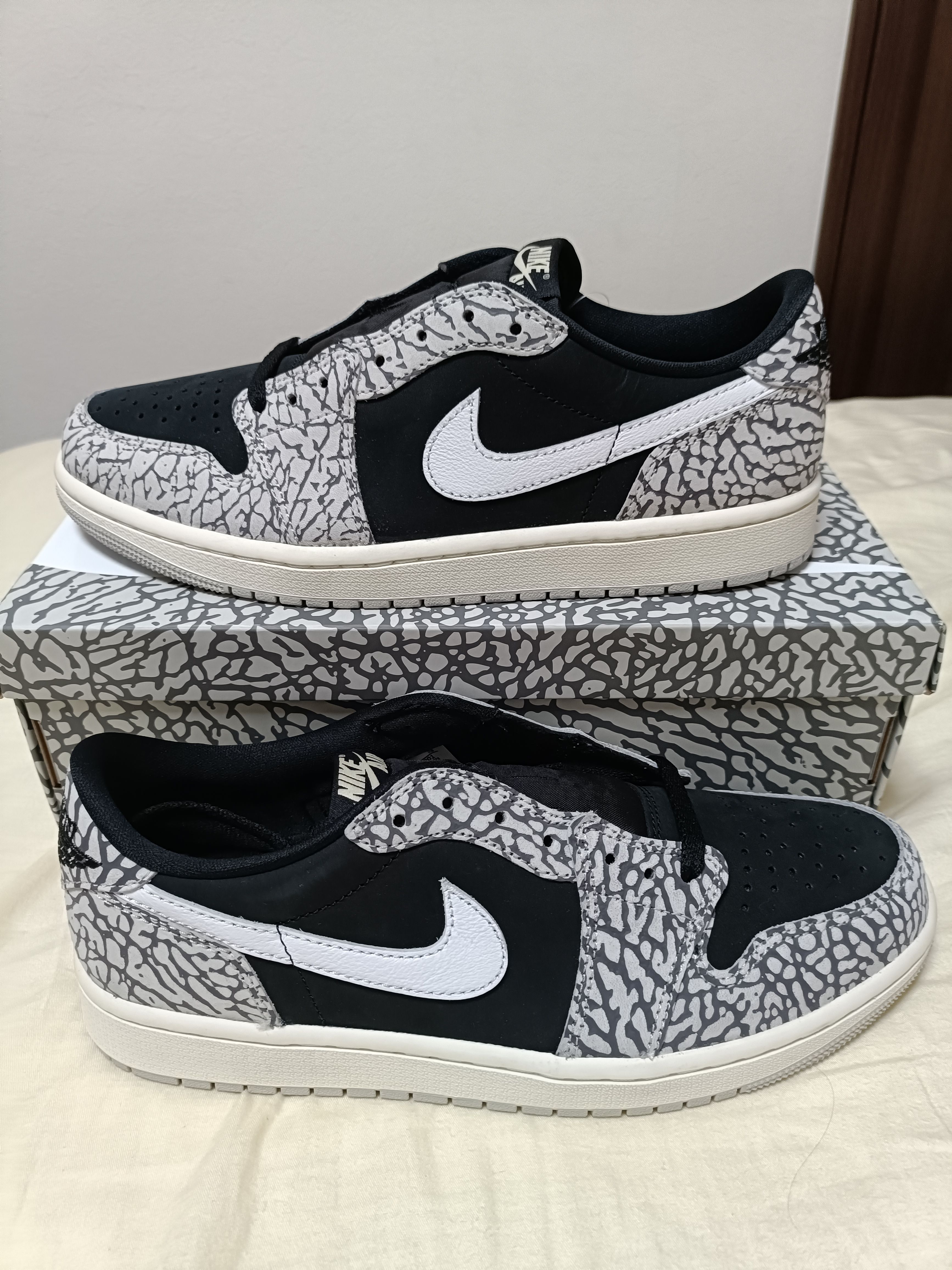 Nike Air Jordan 1 Retro Low OG "Black Cement"