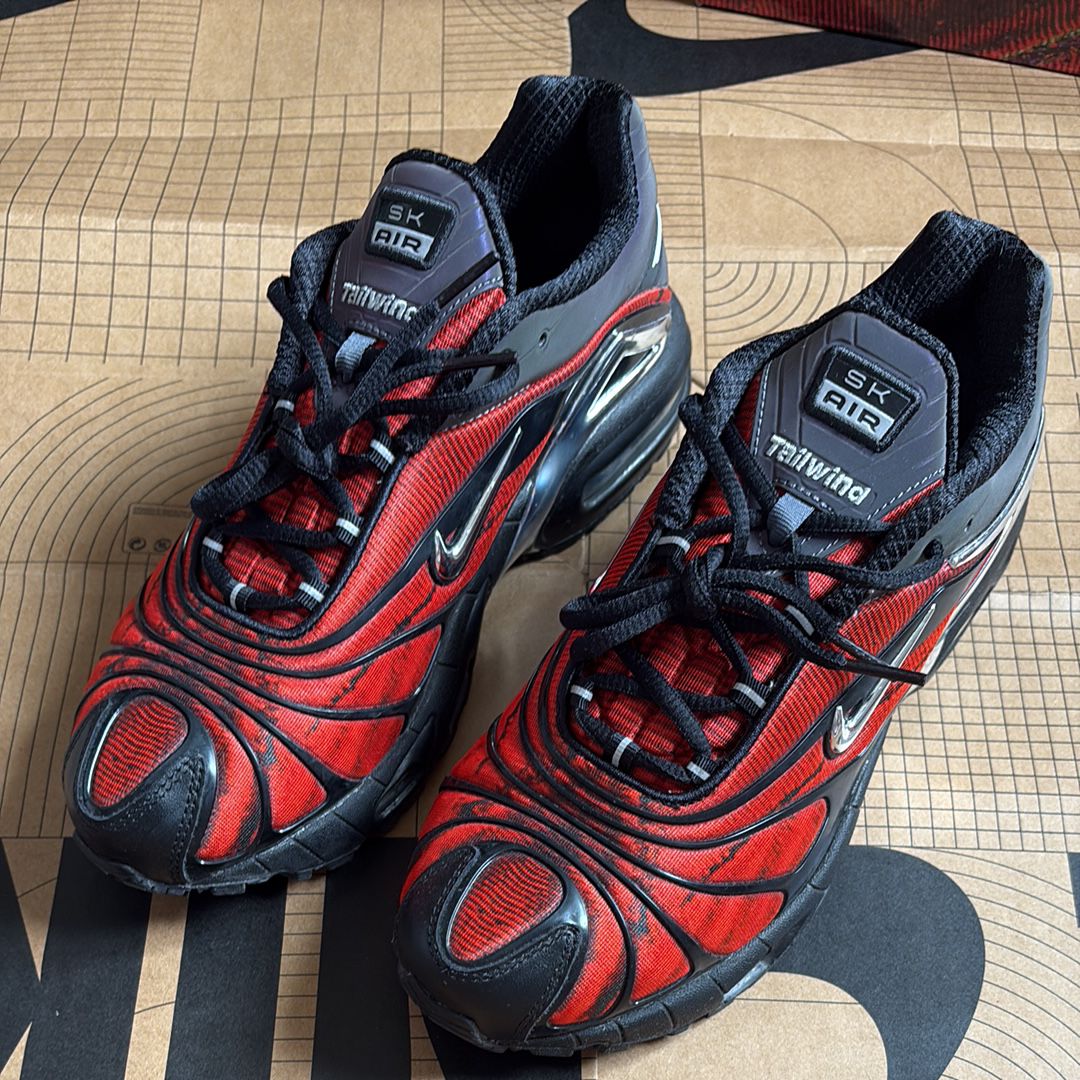SKEPTA × NIKE AIR MAX TAILWIND V "BLACK/CHROME RED"