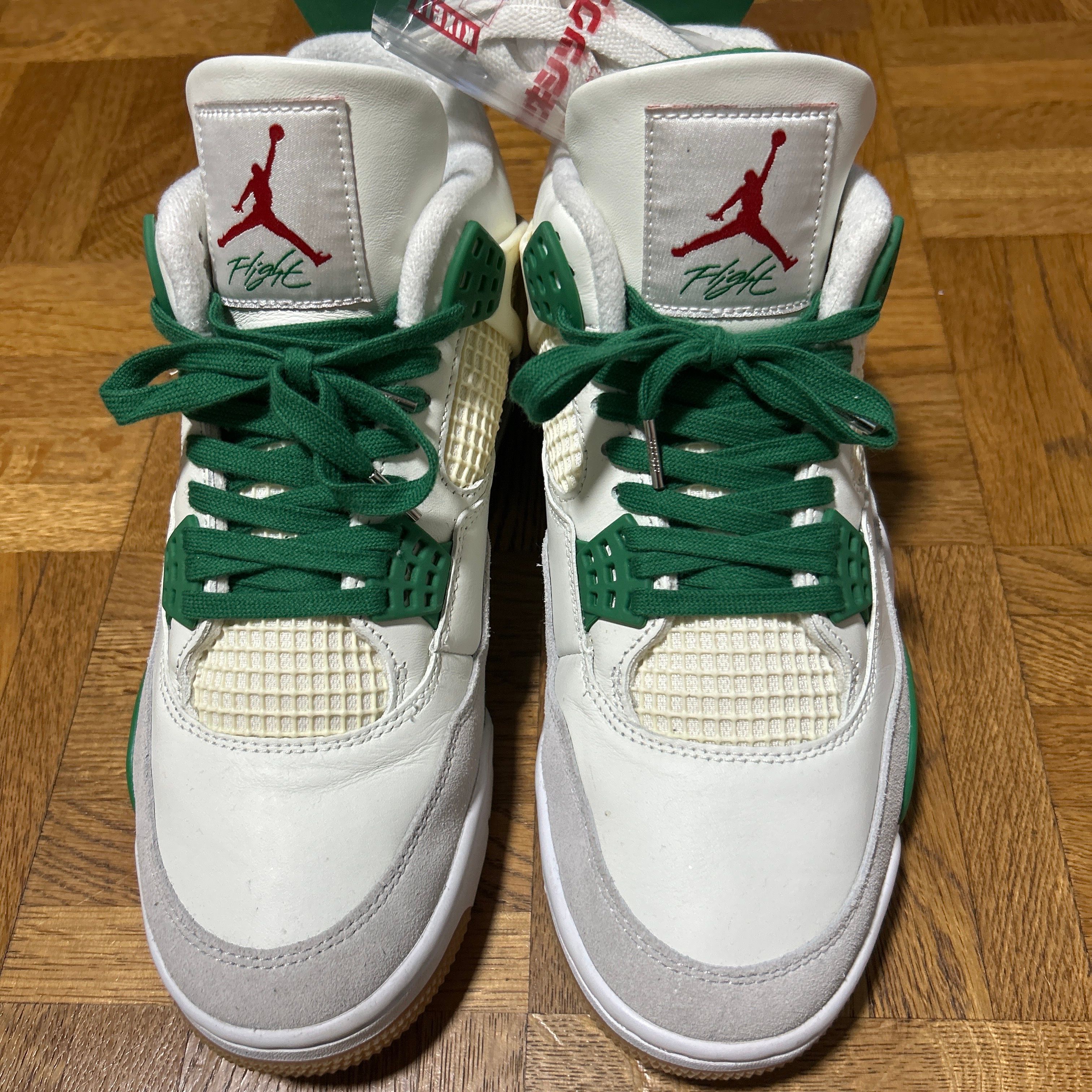 Nike SB × Air Jordan 4 Retro SP "Pine Green"