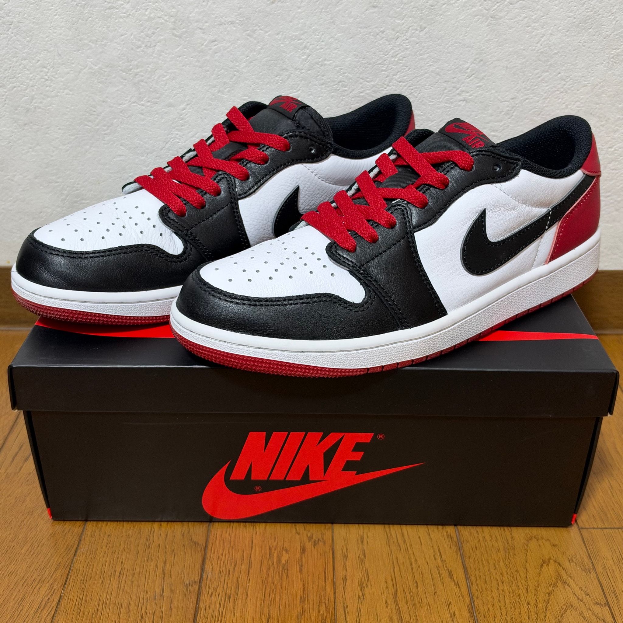 Nike Air Jordan 1 Retro Low OG "Black Toe"