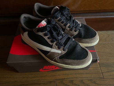 Travis Scott × Nike Air Jordan 1 Low OG SP-T "Black/Dark Mocha"