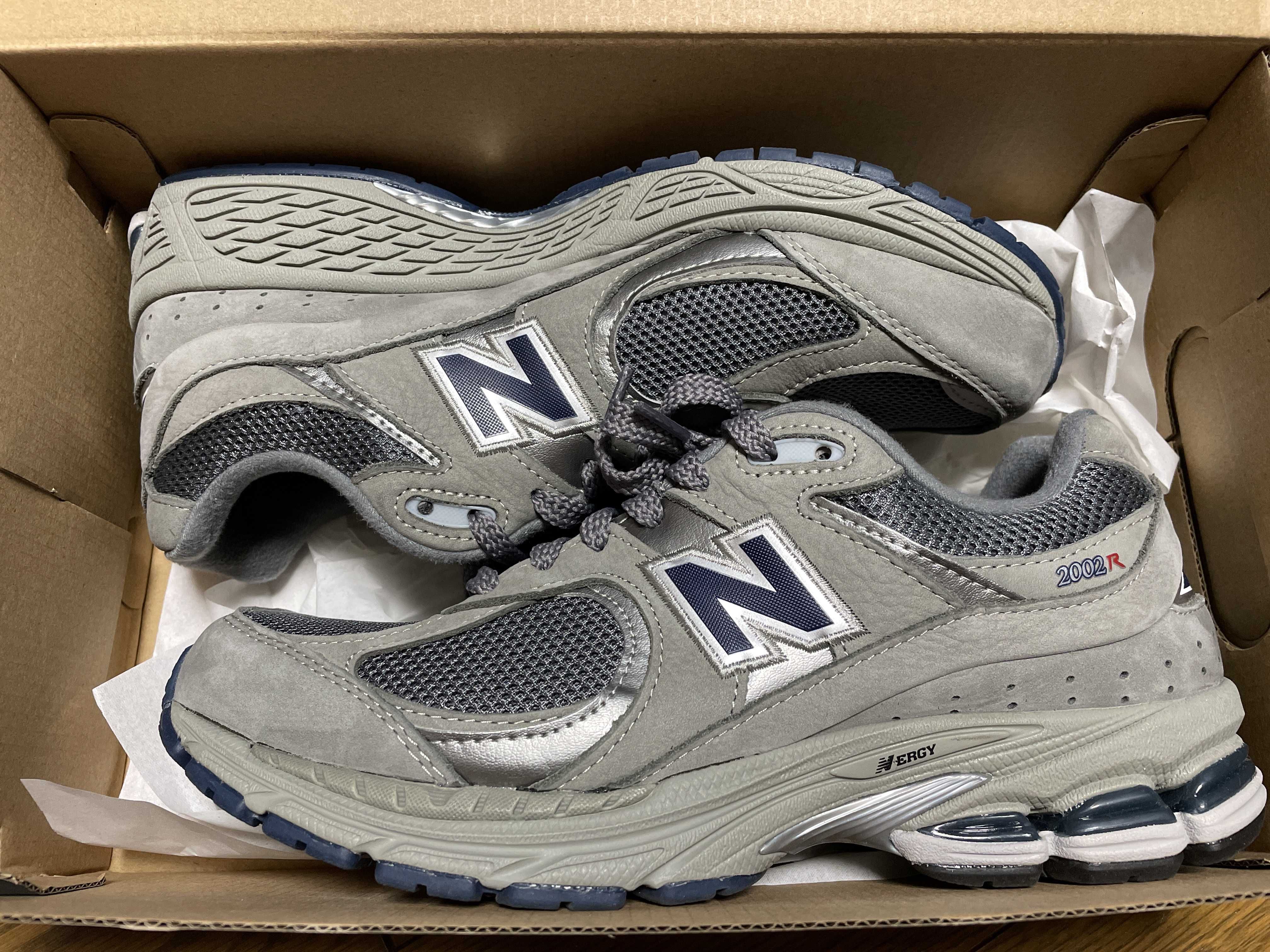New Balance 2002R "Gray"