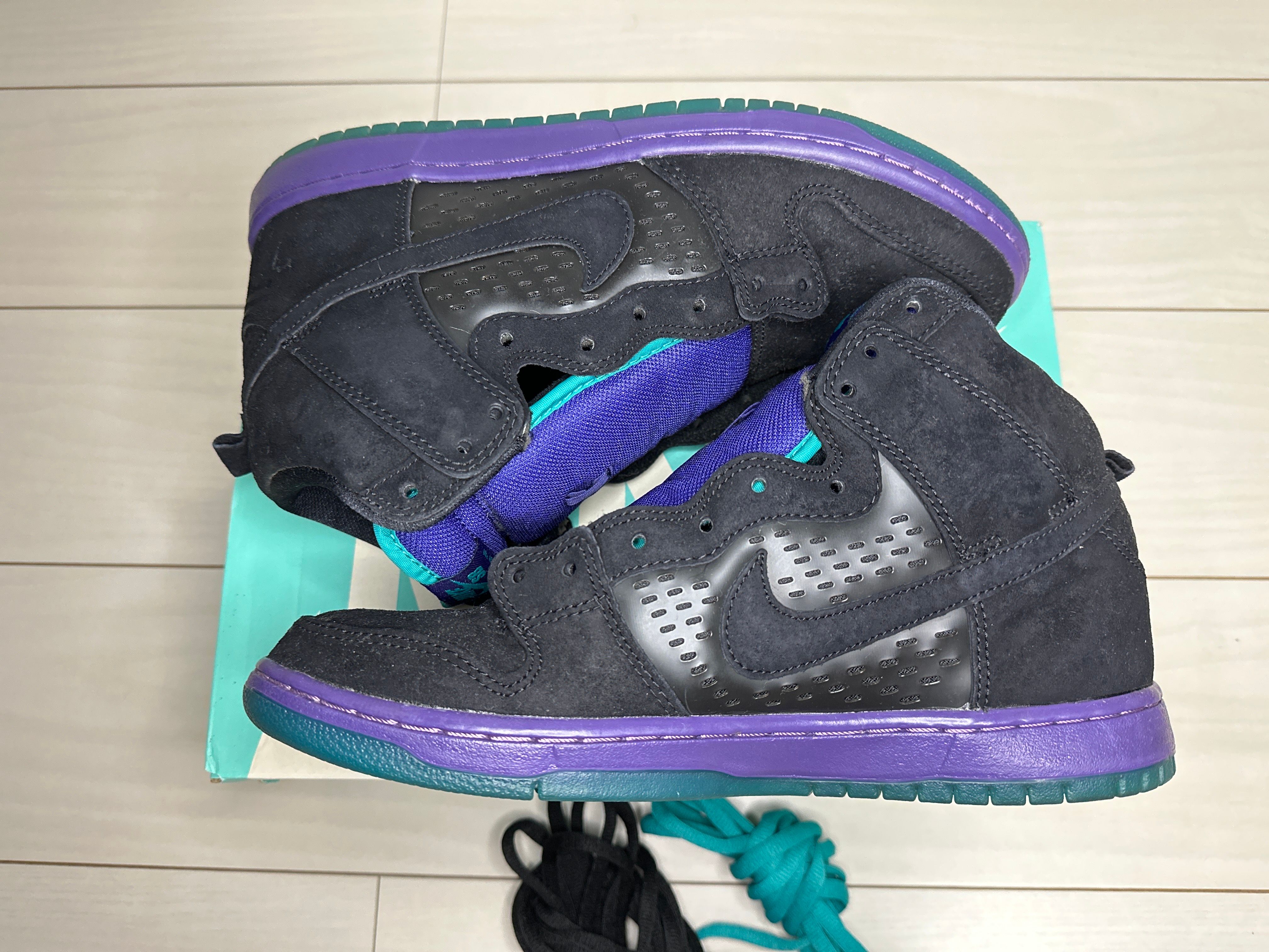 Nike SB Dunk High "Black Grape"