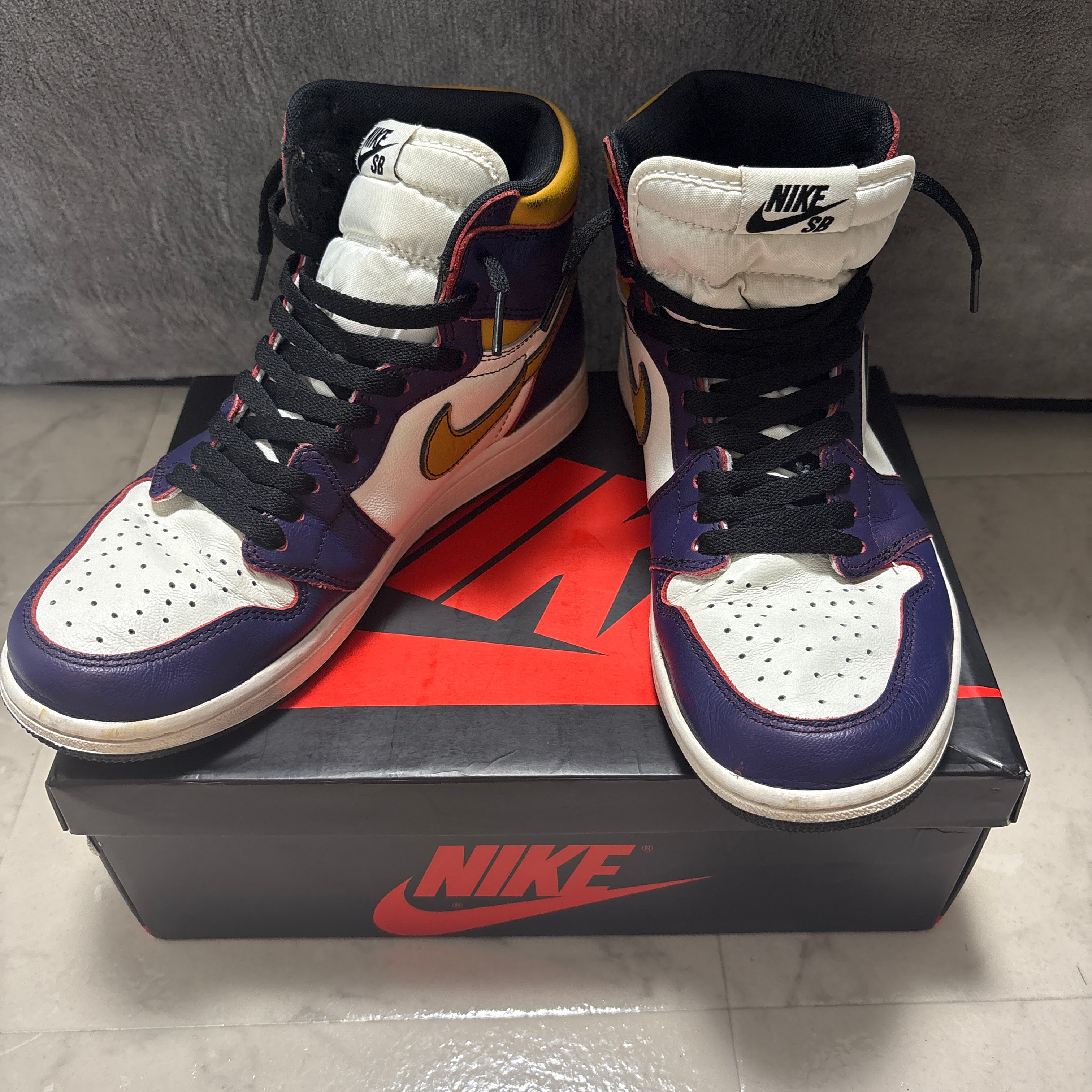 Nike SB × Air Jordan 1 Retro High "La To Chicago"