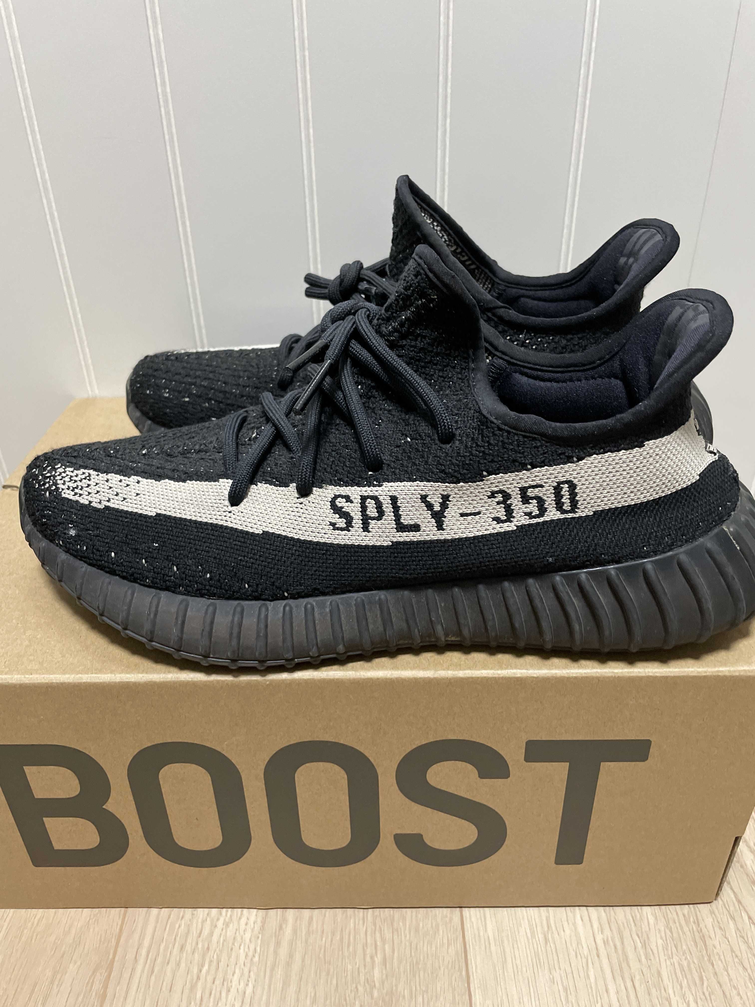 adidas YEEZY Boost 350 V2 "Oreo"
