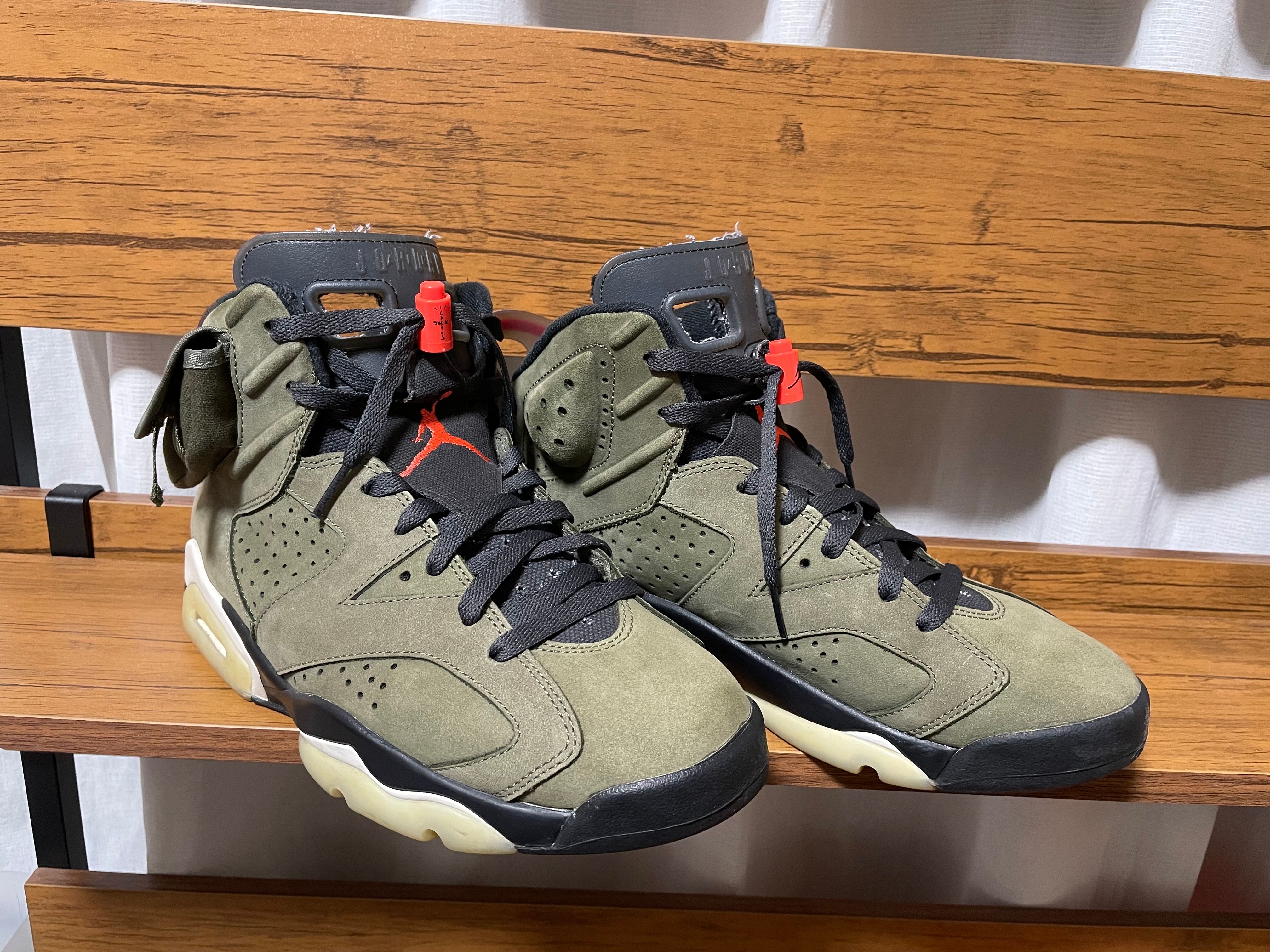 Travis Scott × Nike Air Jordan 6 Retro "Medium Olive"