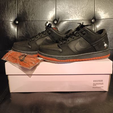 Nike SB Dunk Low TRD QS "Black Pigeon"