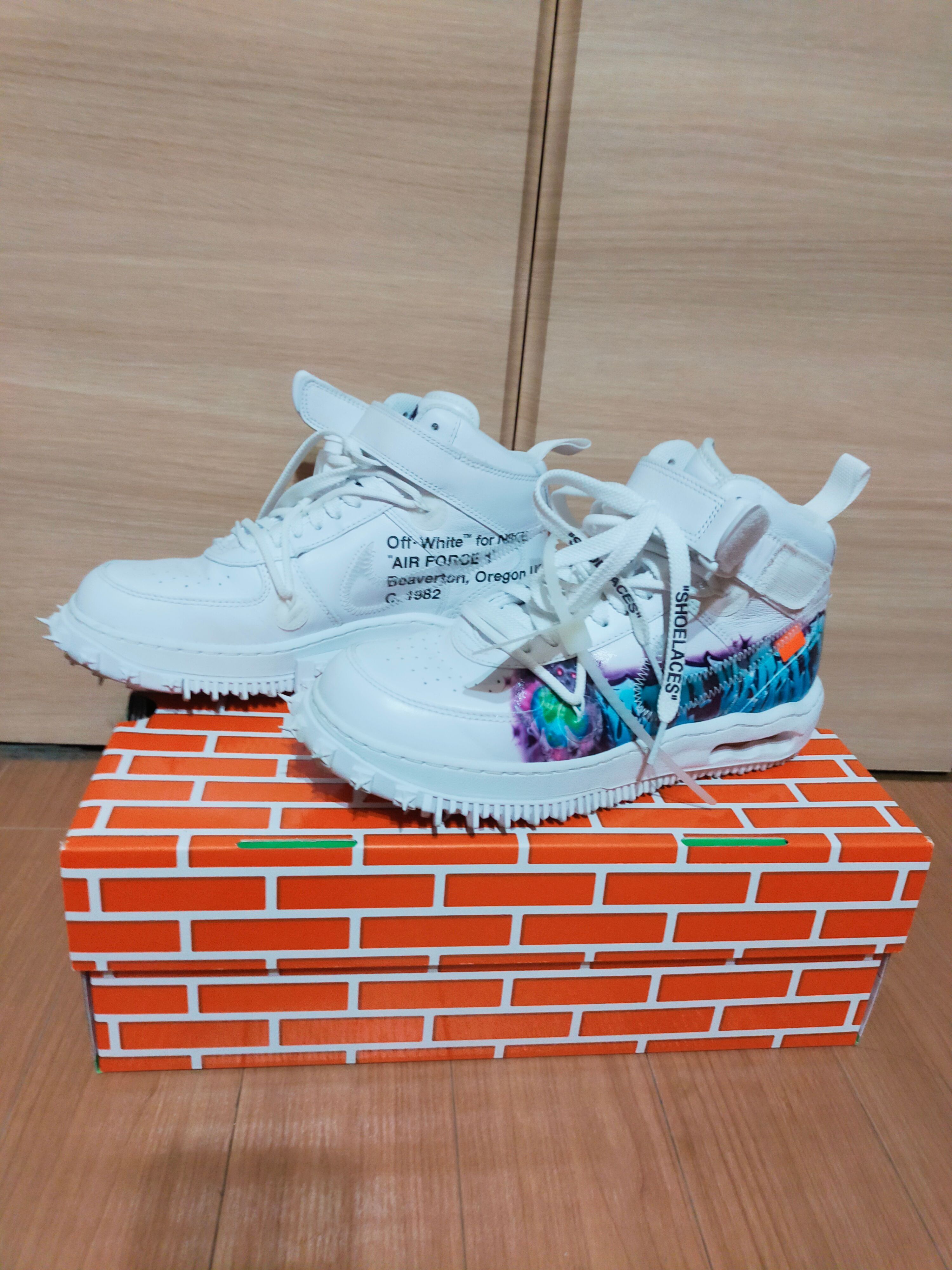 Off-White × Nike Air Force 1 Mid "Graffiti"