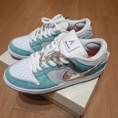 APRIL SKATEBOARDS × Nike SB Dunk Low Pro QS "White and Multi-Color"