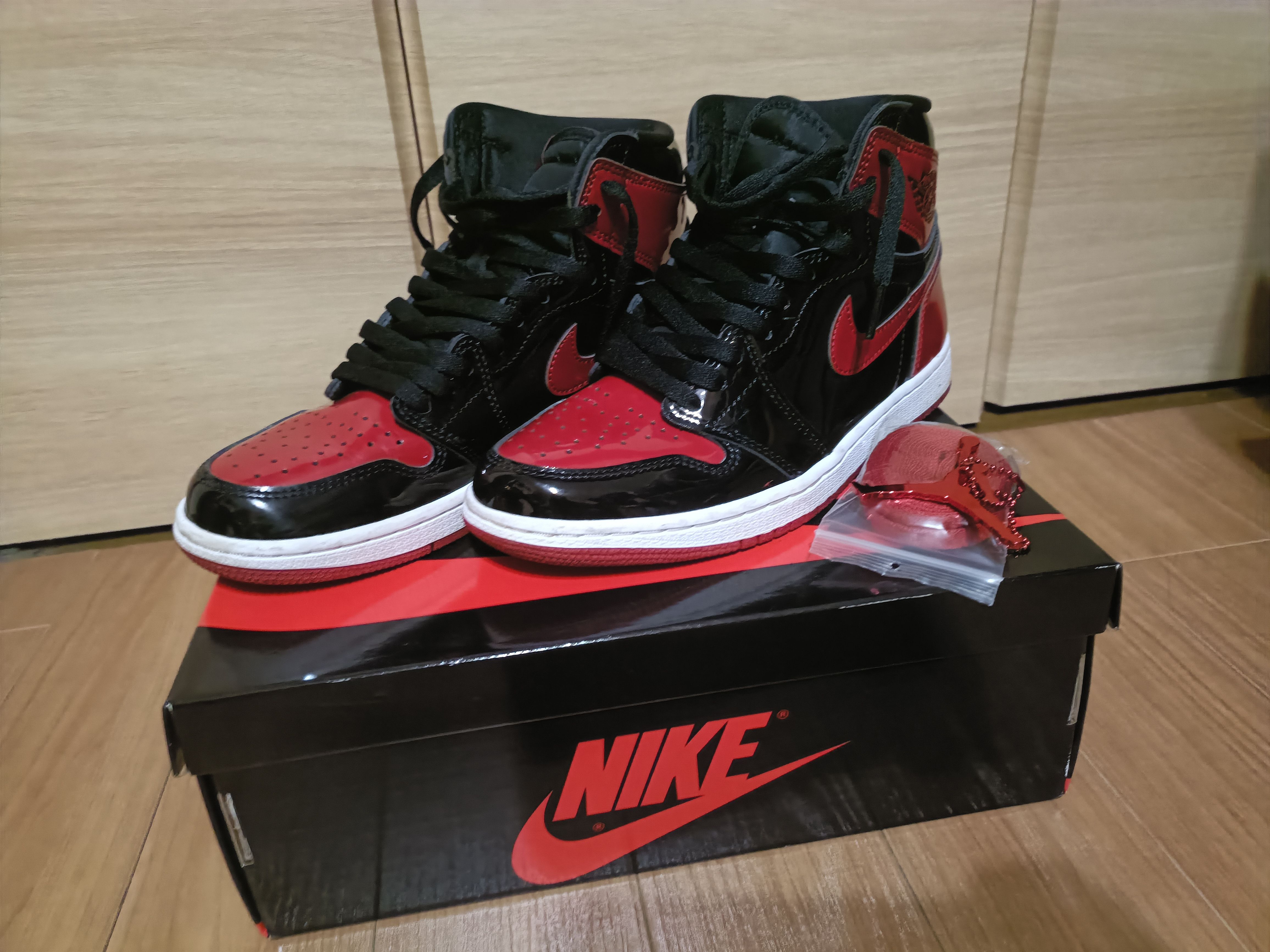 Nike Air Jordan 1 High OG "Patent Bred"