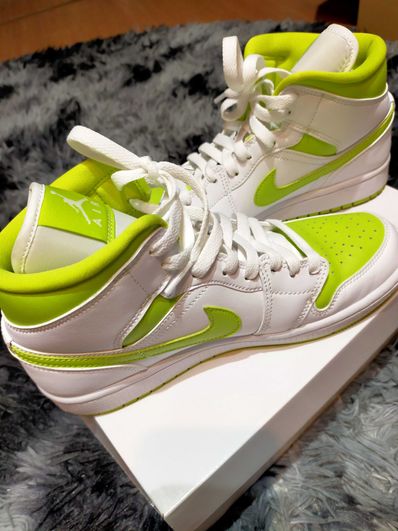 Nike Women's Air Jordan 1 Mid "White Lime"