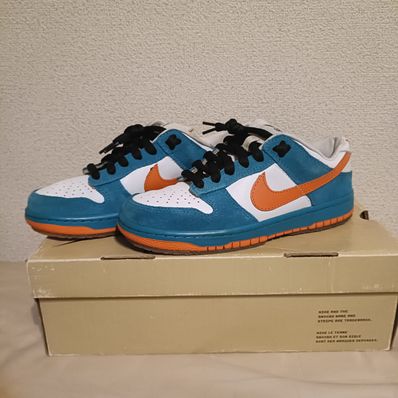 Nike SB Dunk Low EMB "Miami"