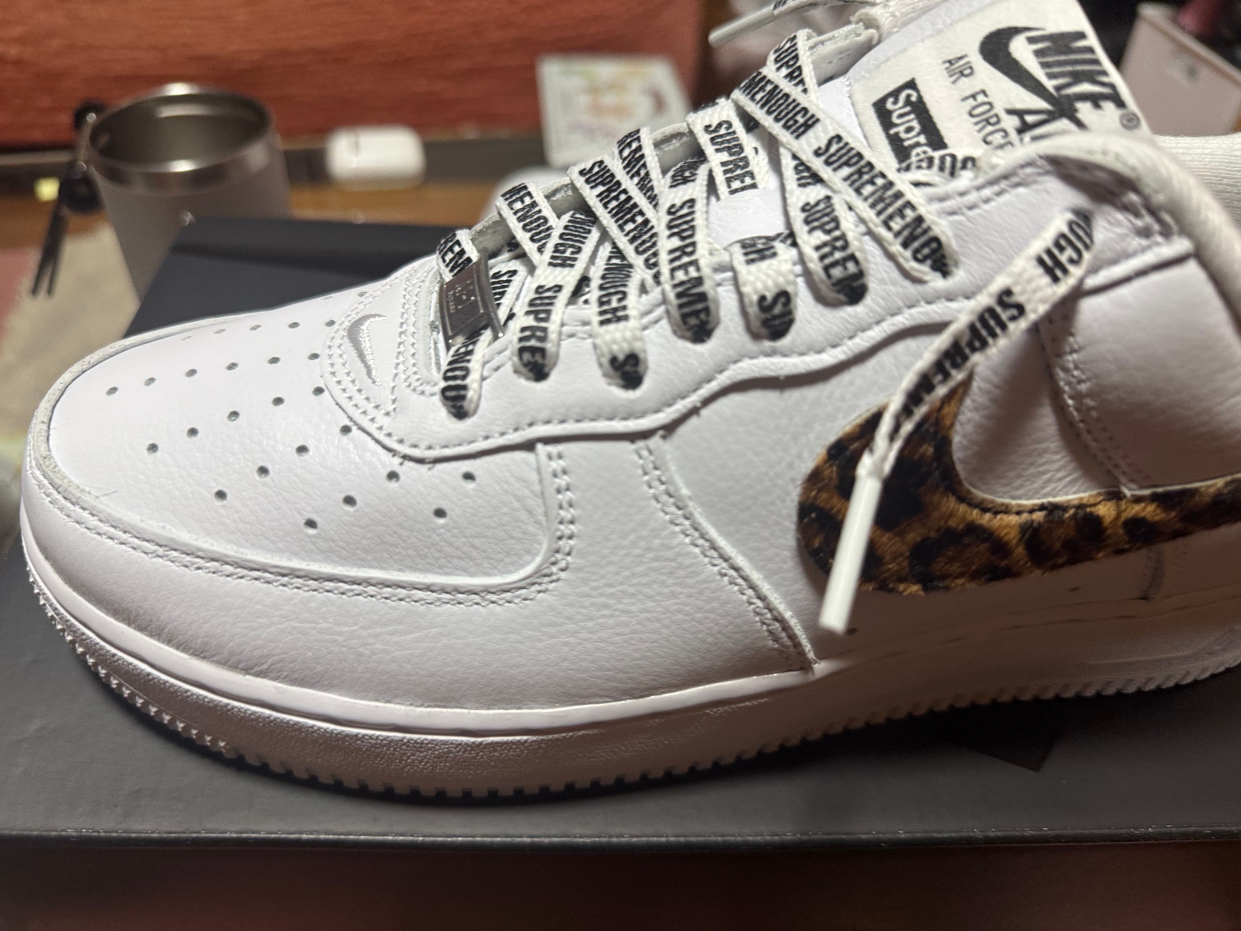 GOODENOUGH × Supreme × Nike Air Force 1 Low "White/Leopard" (25SS Week15)