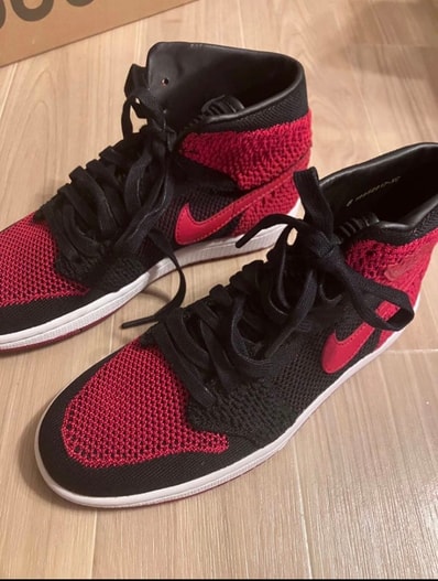 Nike GS Air Jordan 1 Retro High Flyknit "Bred"
