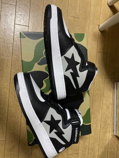 A BATHING APE®︎ BAPE STA Mid "Black"