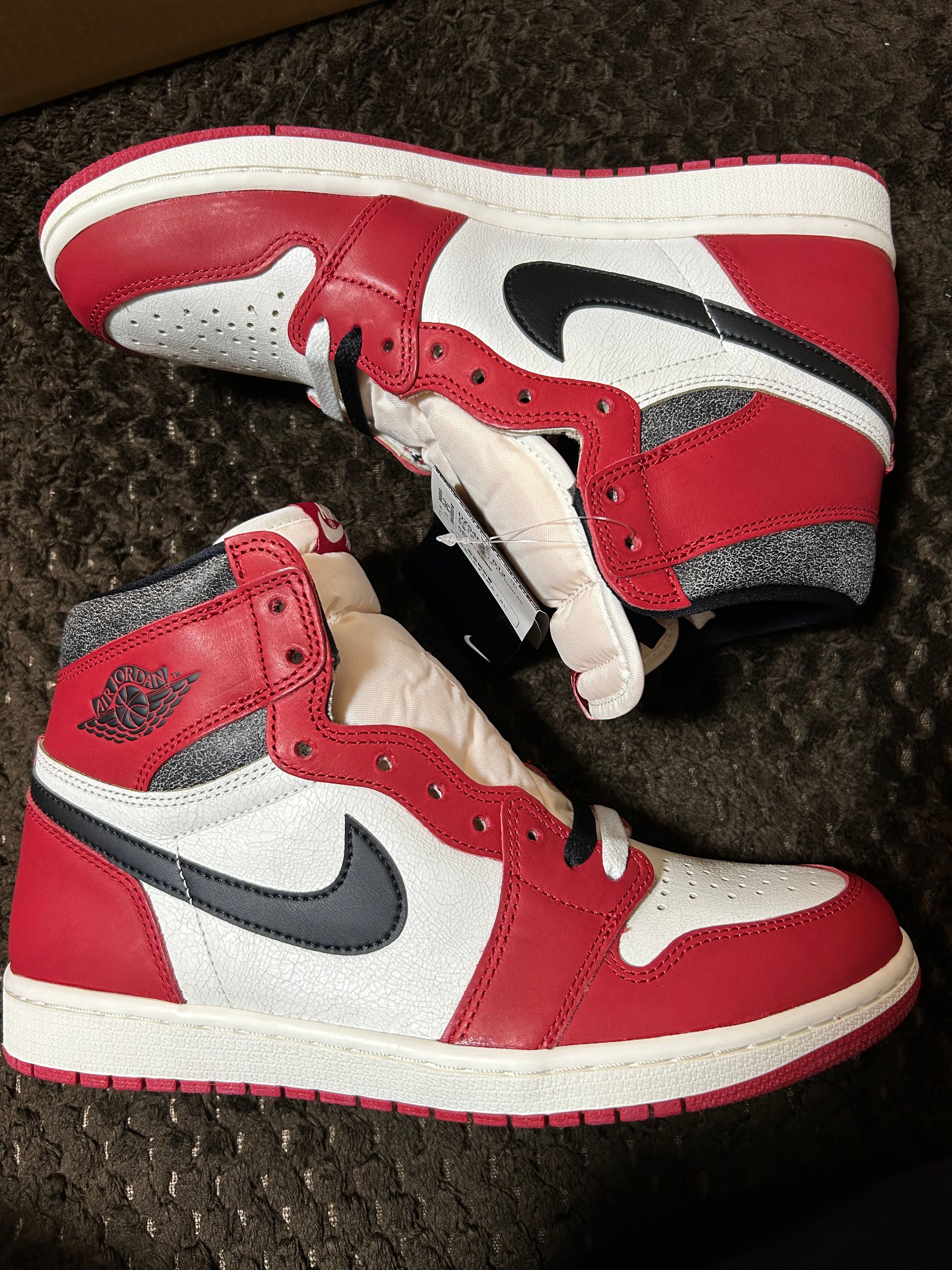Nike Air Jordan 1 High OG "Lost & Found/Chicago"